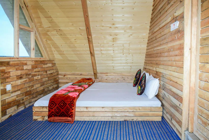 Luxury Wood Villa Cottages | Rooms & Wi-Fi, Narkanda 3