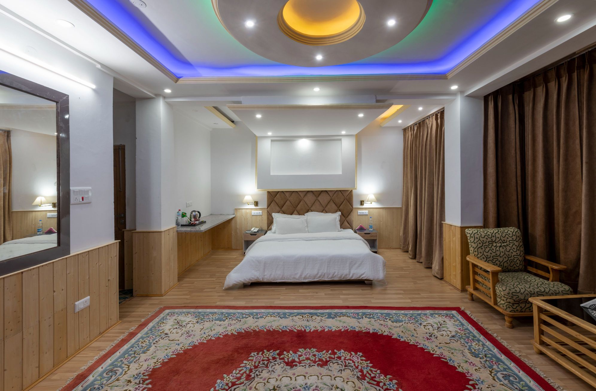 Dee Grand Marq Hotel, Kargil 4