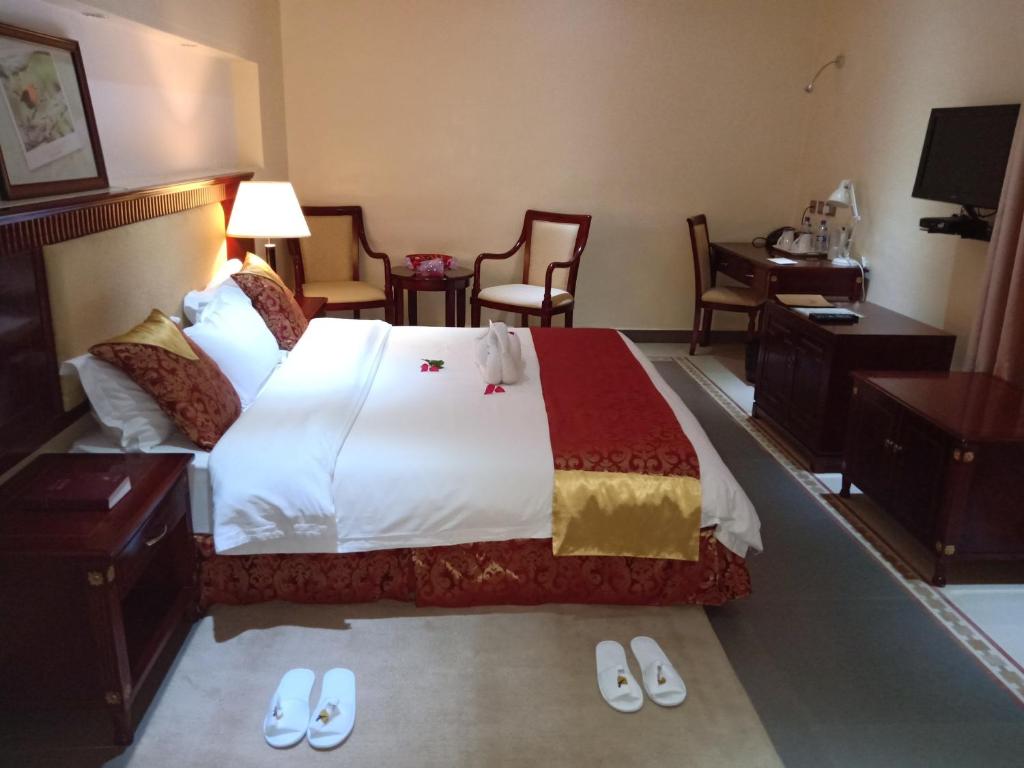 Falcon Heights Hotel gallery