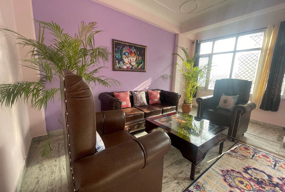 Notting Hills BNb, Shimla 4