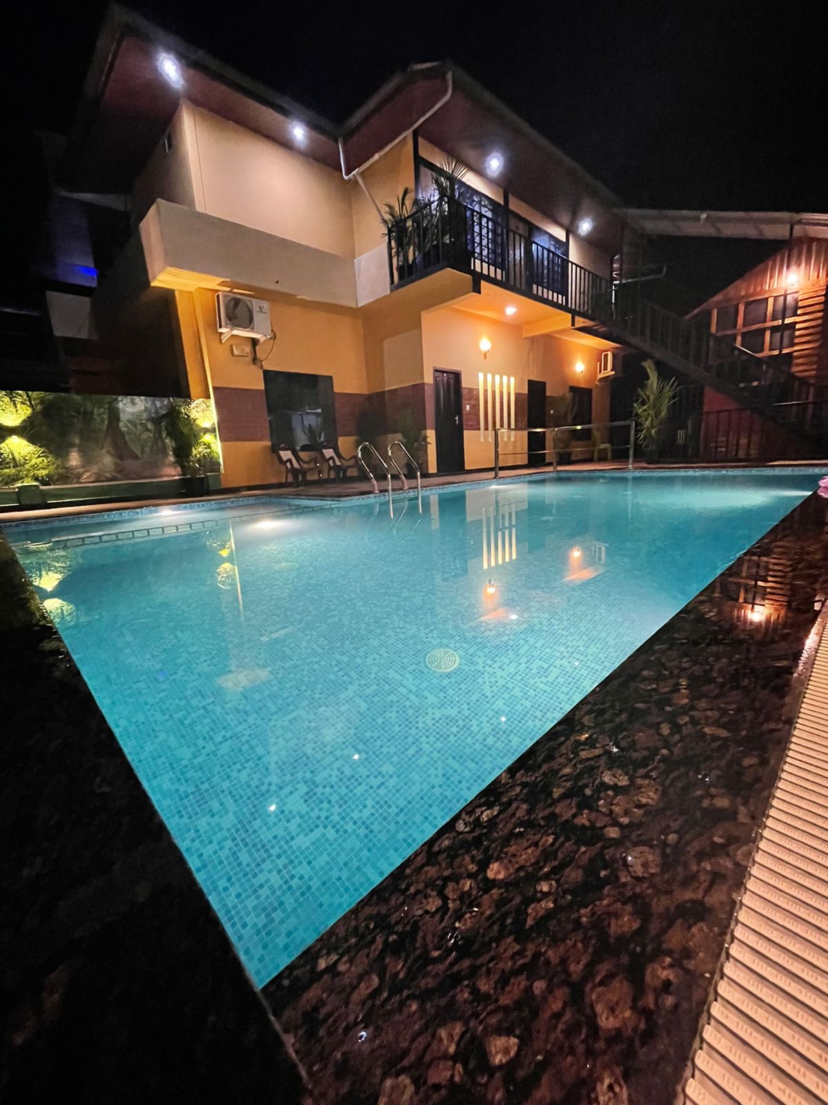 Avalley Villa