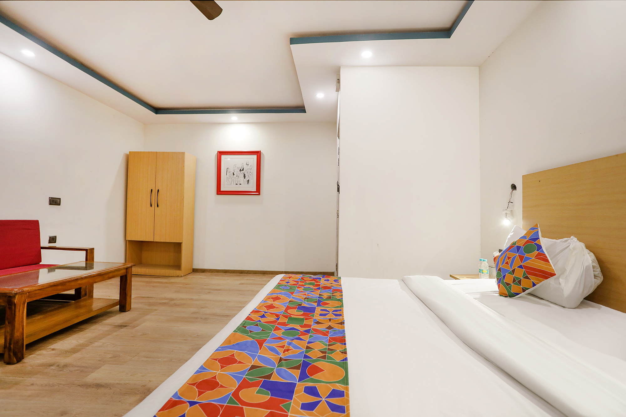 FabHotel F9 Sector 58, Noida 4