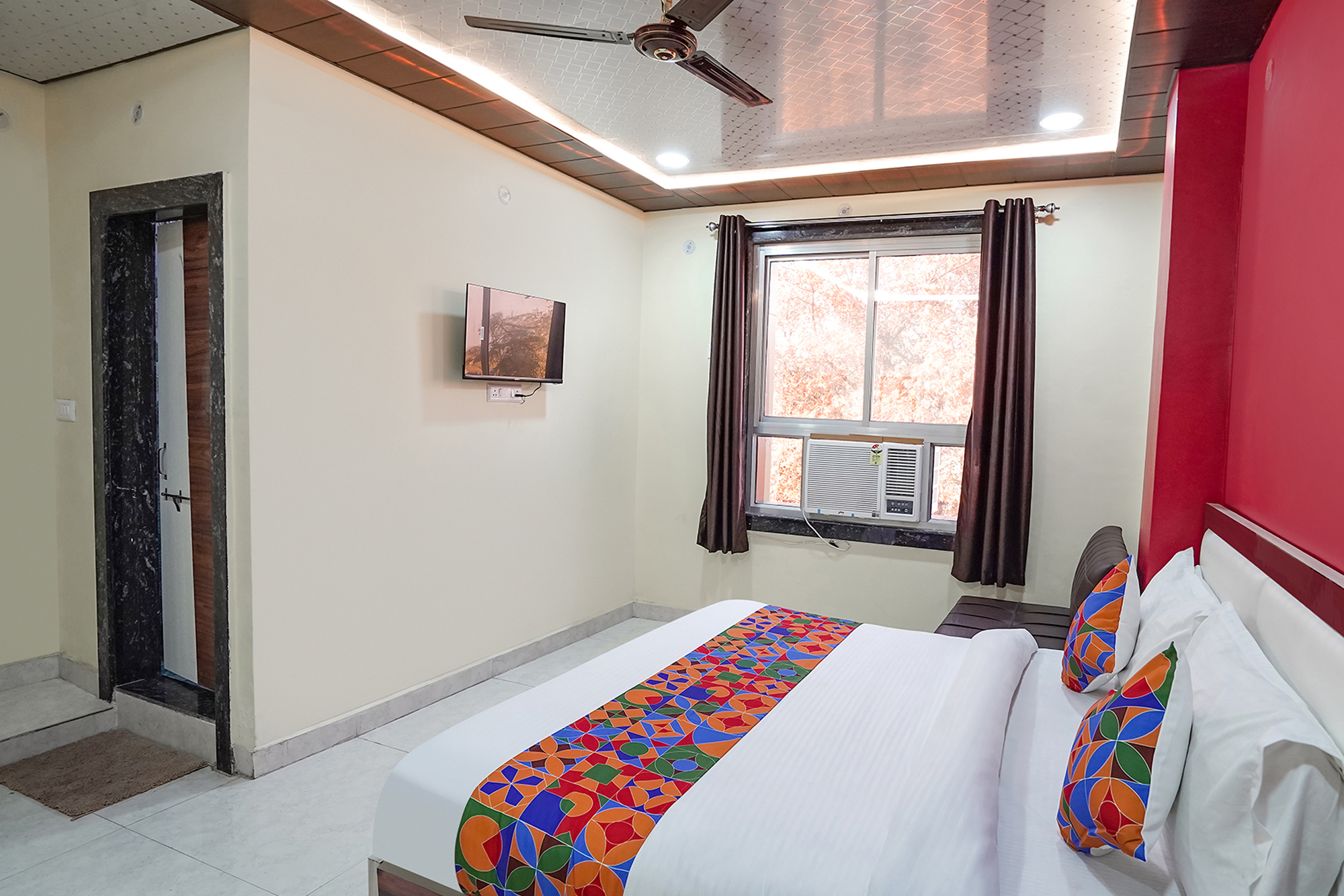 FabHotel Rajdhani, Kanpur 4