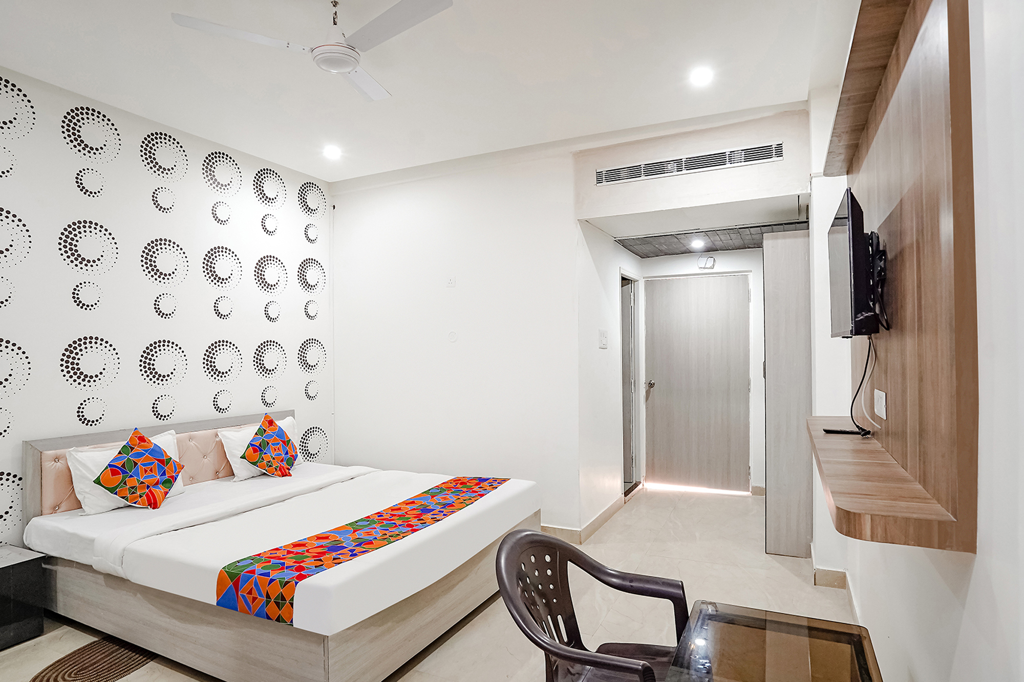 FabHotel Siddhi, Varanasi 5