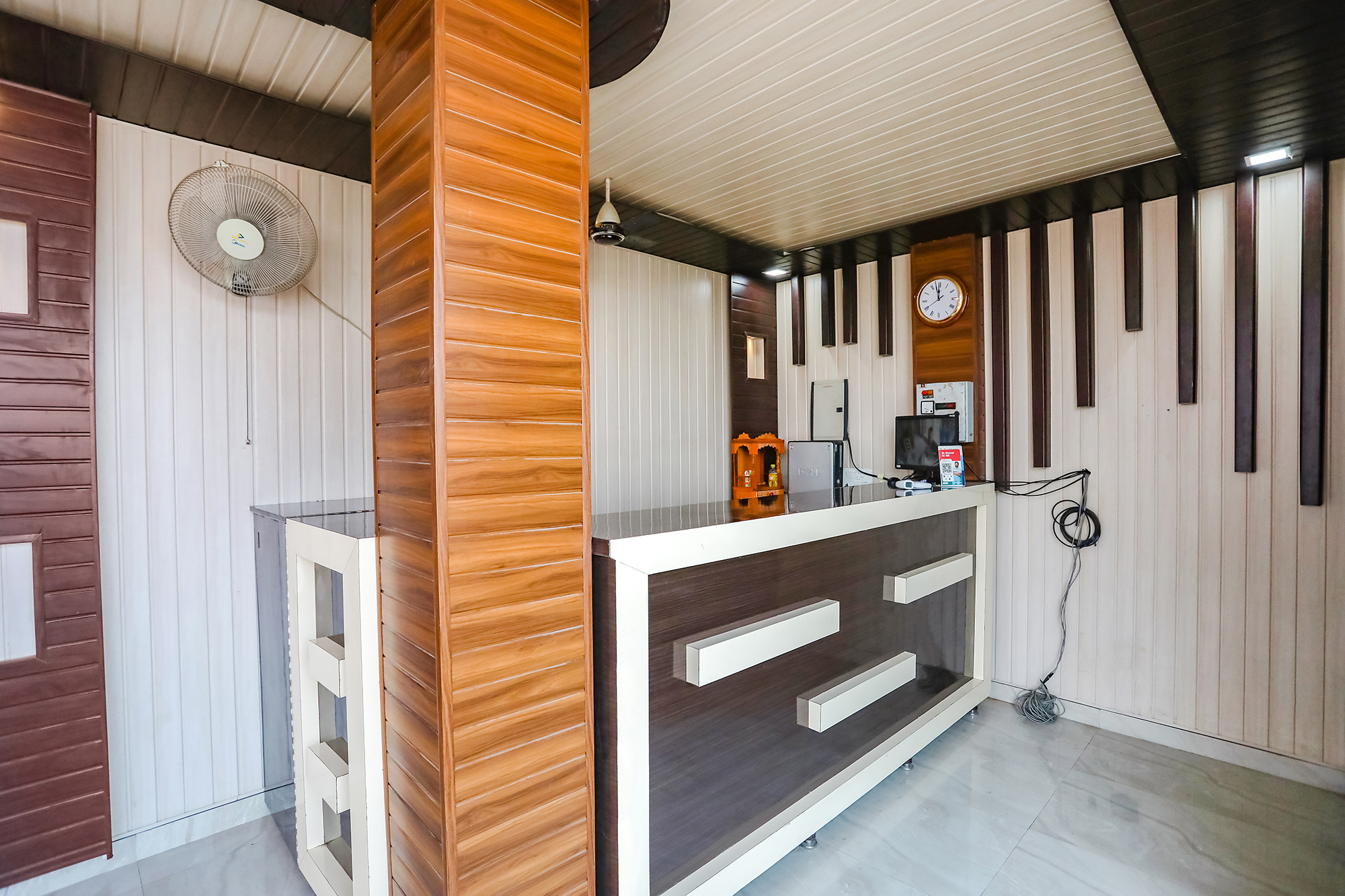 FabHotel JMS Residency, Dehradun 4