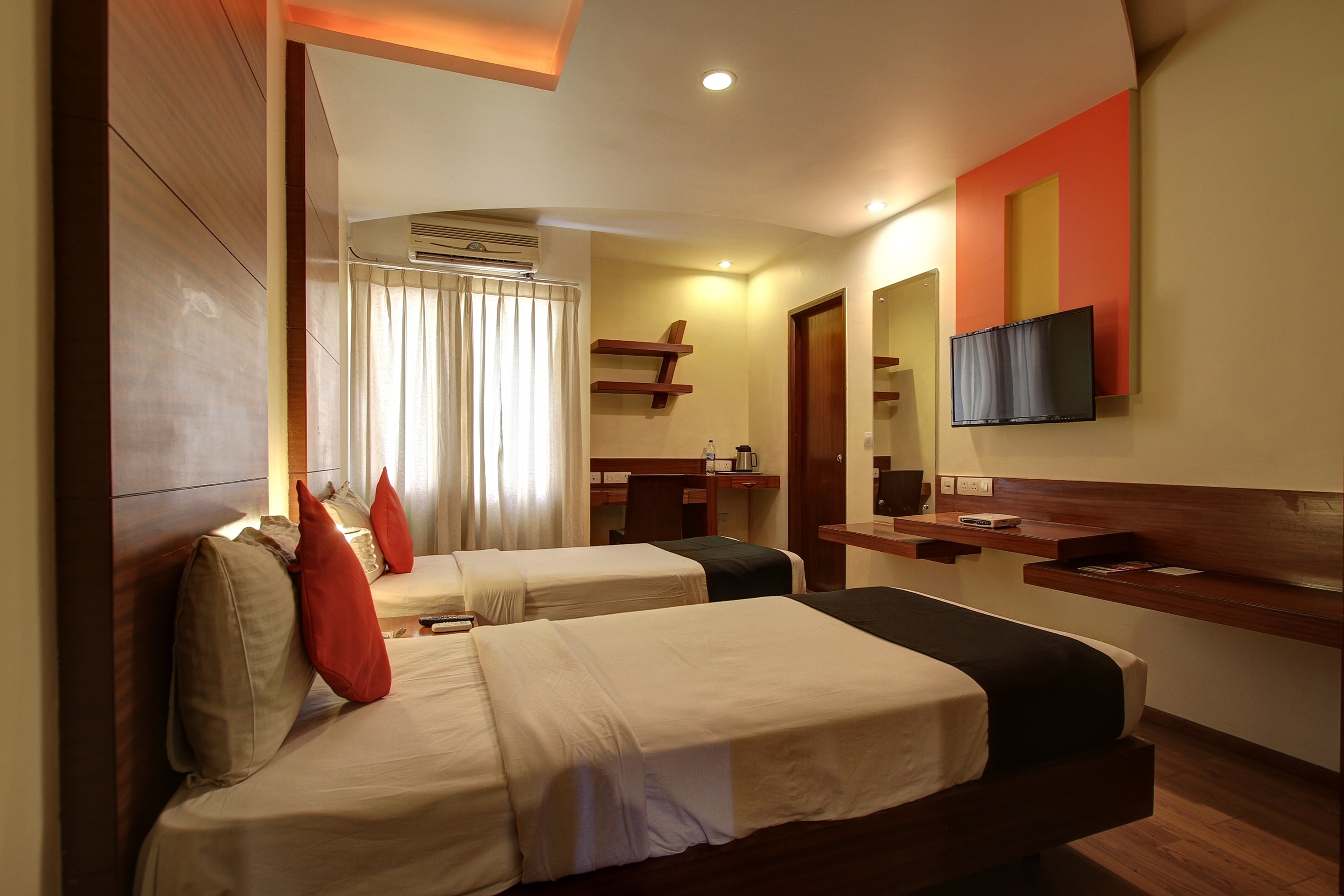 OYO Townhouse 803 Jp Residency, New Delhi 3