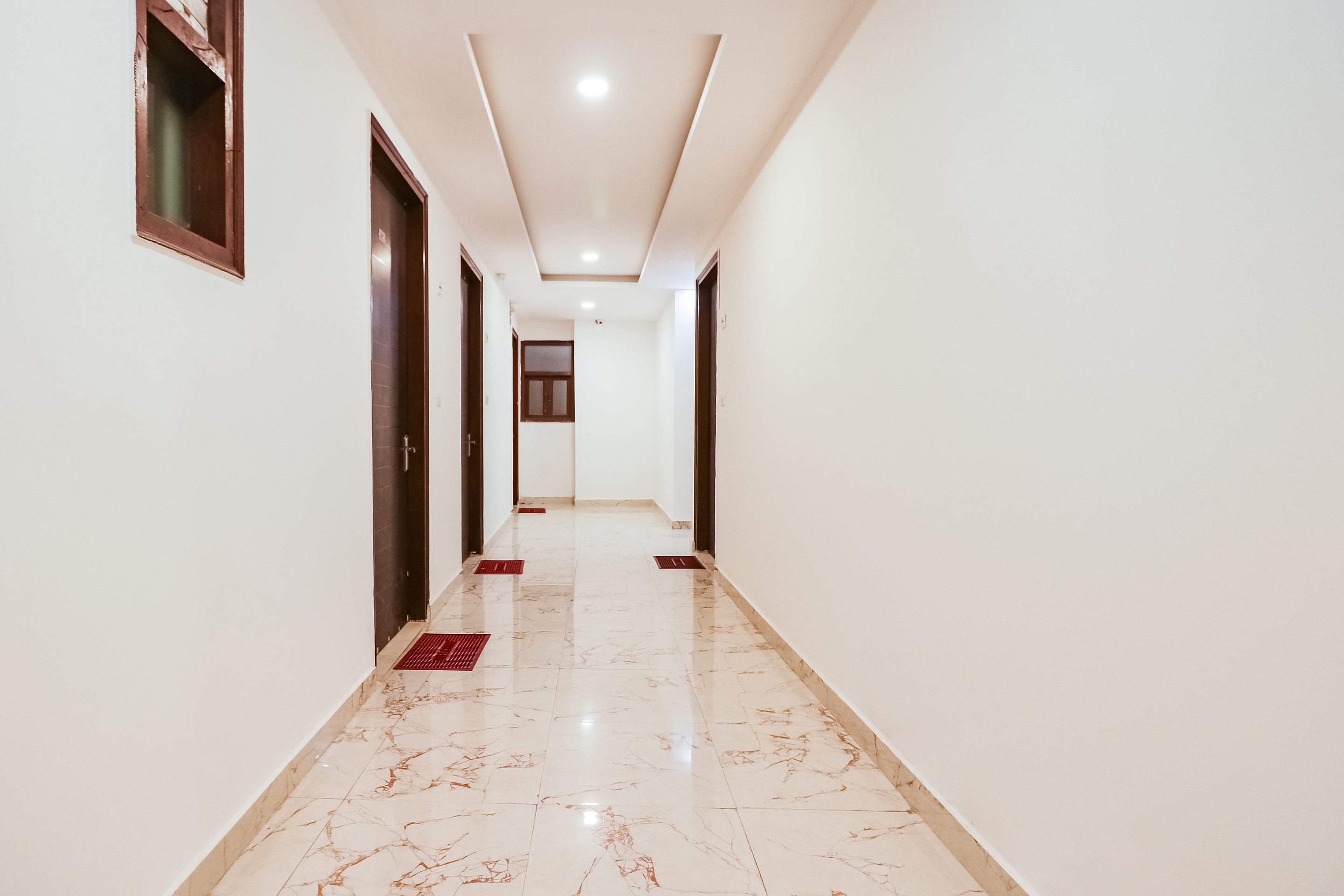 OYO 17389 PP Palace, New Delhi 3