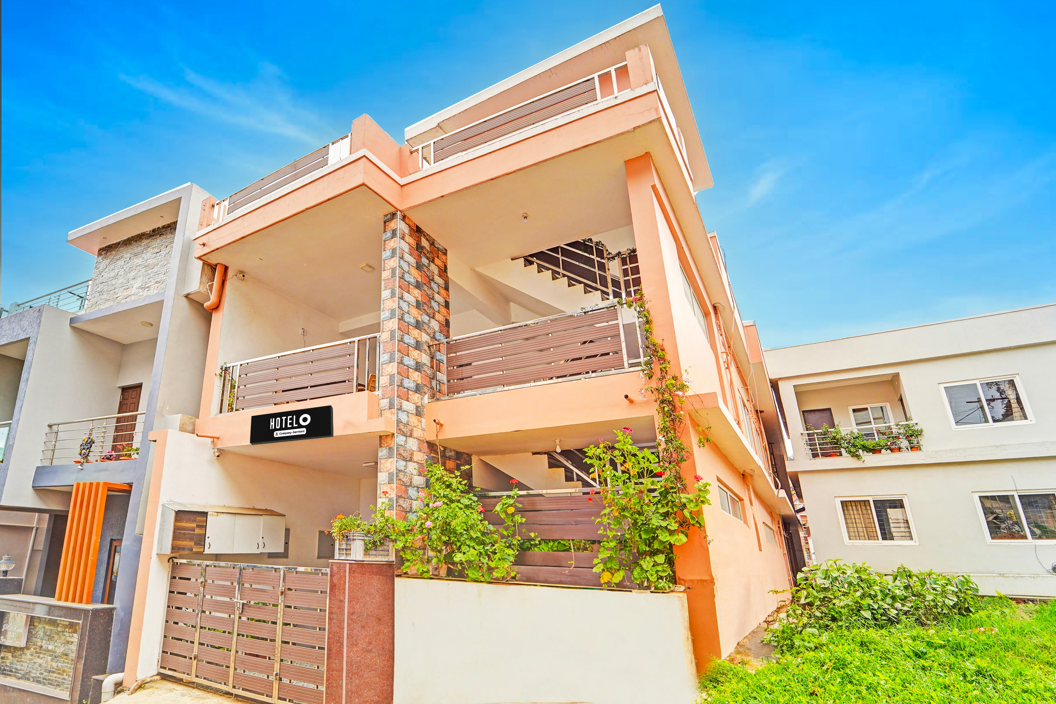 Super Hotel O Vijaynagar Road Formerly Anmol Peace Stay