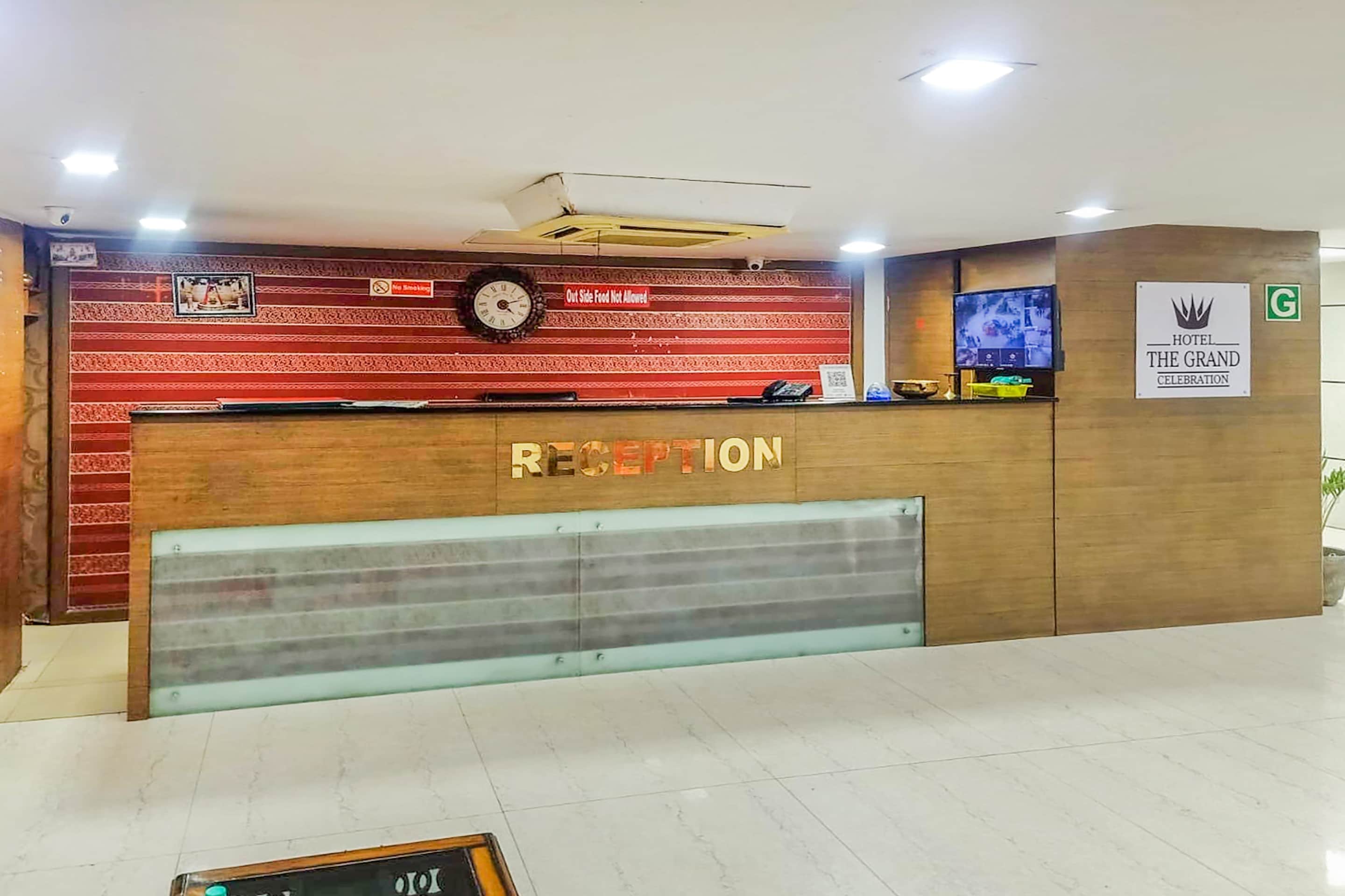 OYO 84416 Hotel The Grand Celebration, Patna 2