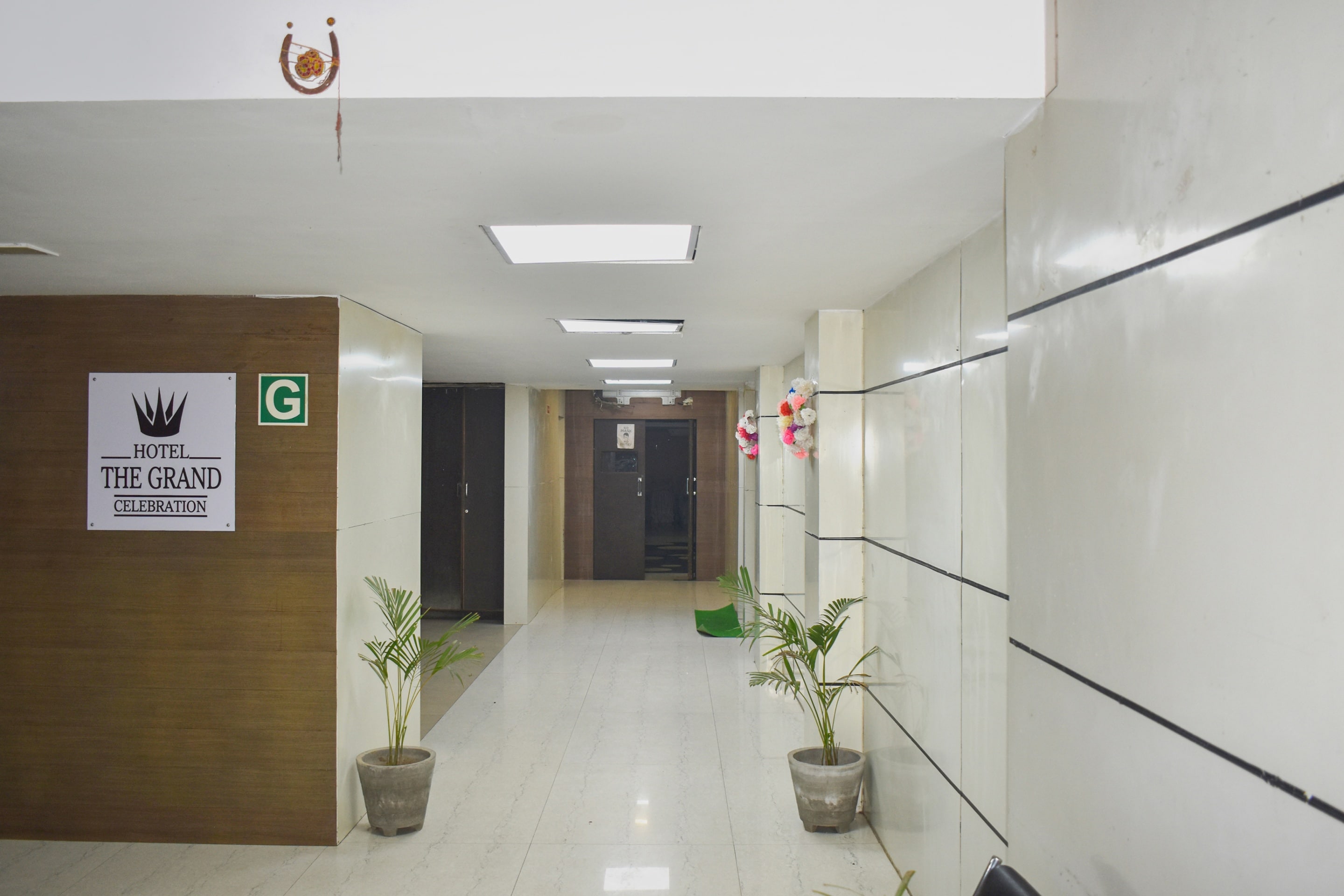 OYO 84416 Hotel The Grand Celebration, Patna 3