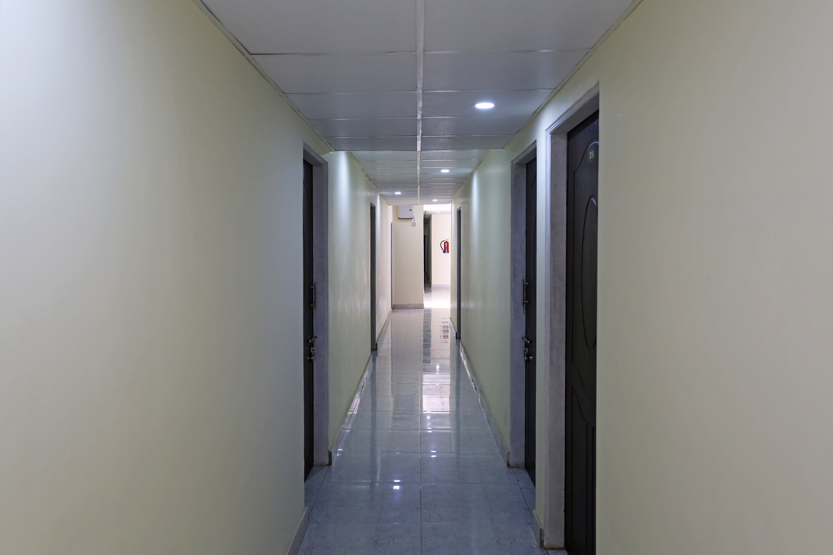 OYO 11547 Royal Treat, Cuttack 3