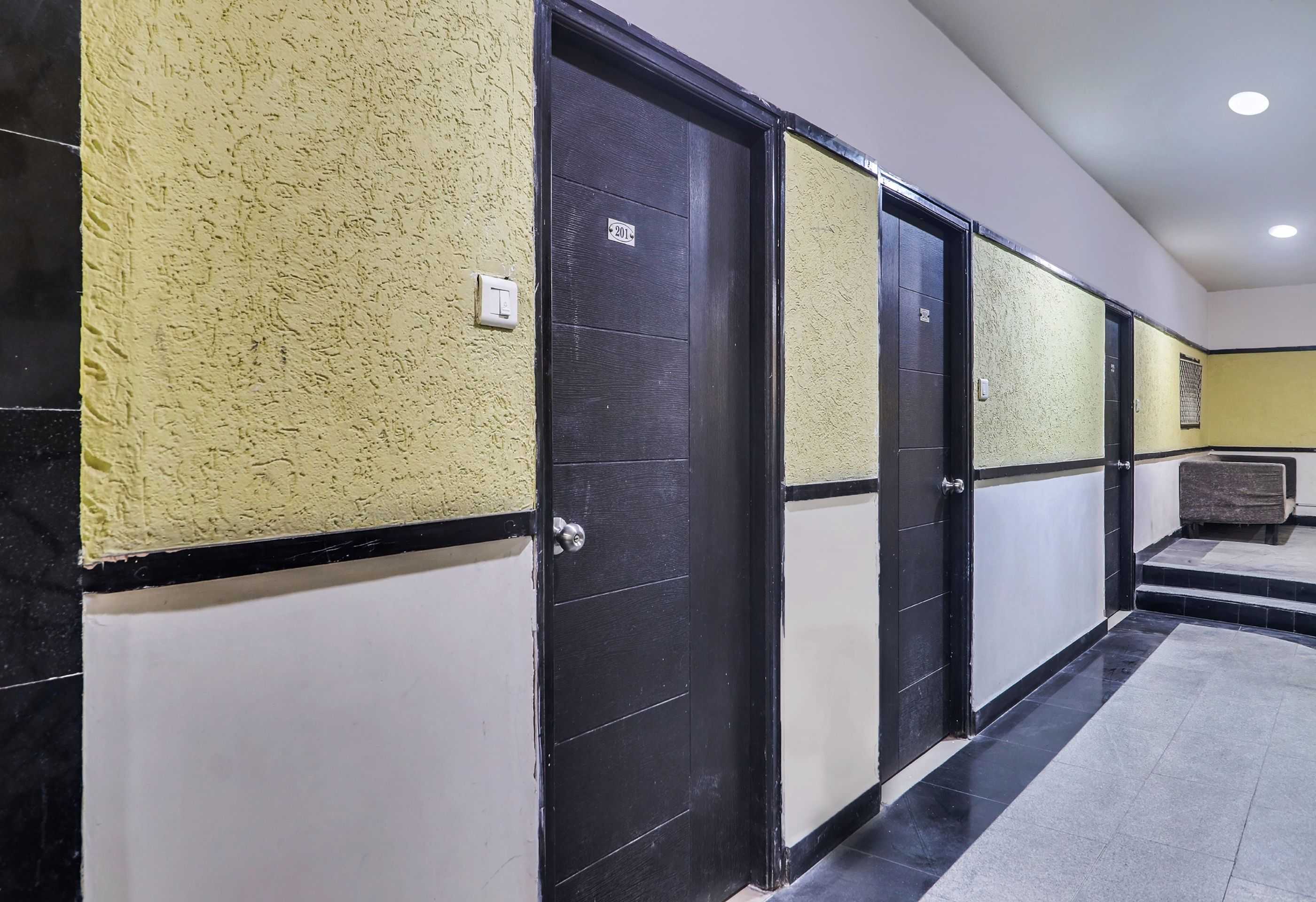 Flagship Qualia Hotel Dilsukhnagar Near Dilsukhnagar Metrostation, Hyderabad 2