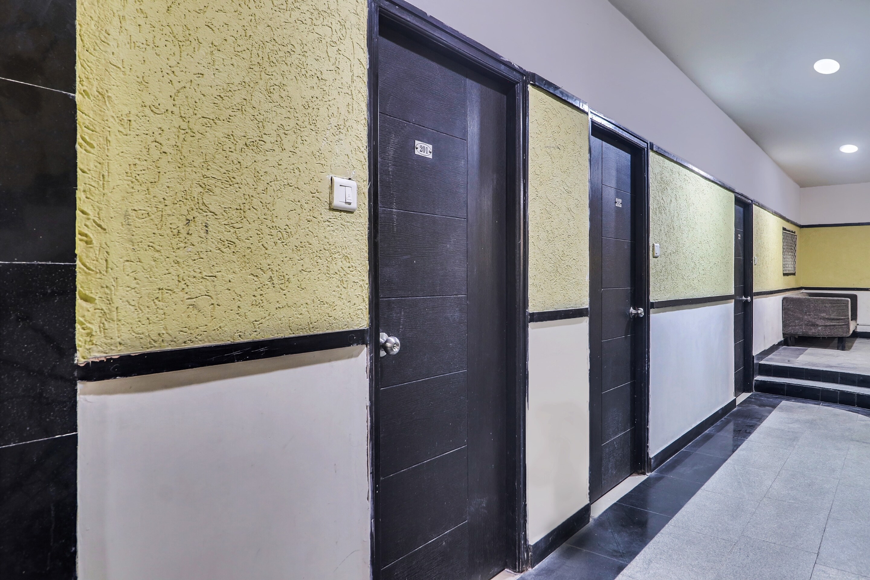 Flagship Qualia Hotel Dilsukhnagar Near Dilsukhnagar Metrostation, Hyderabad 5