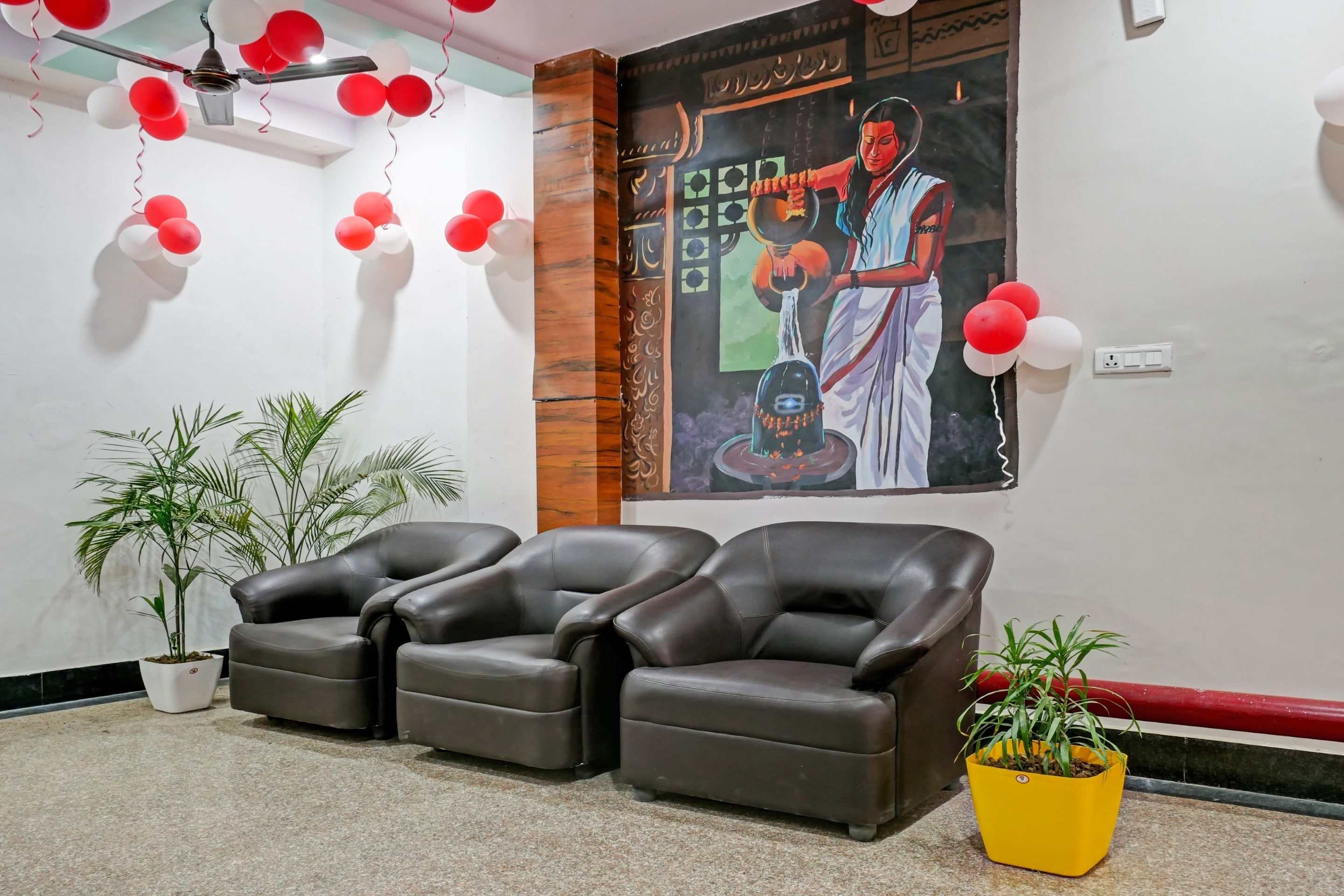 Collection O 702538 Navneeta Grand, Varanasi 5
