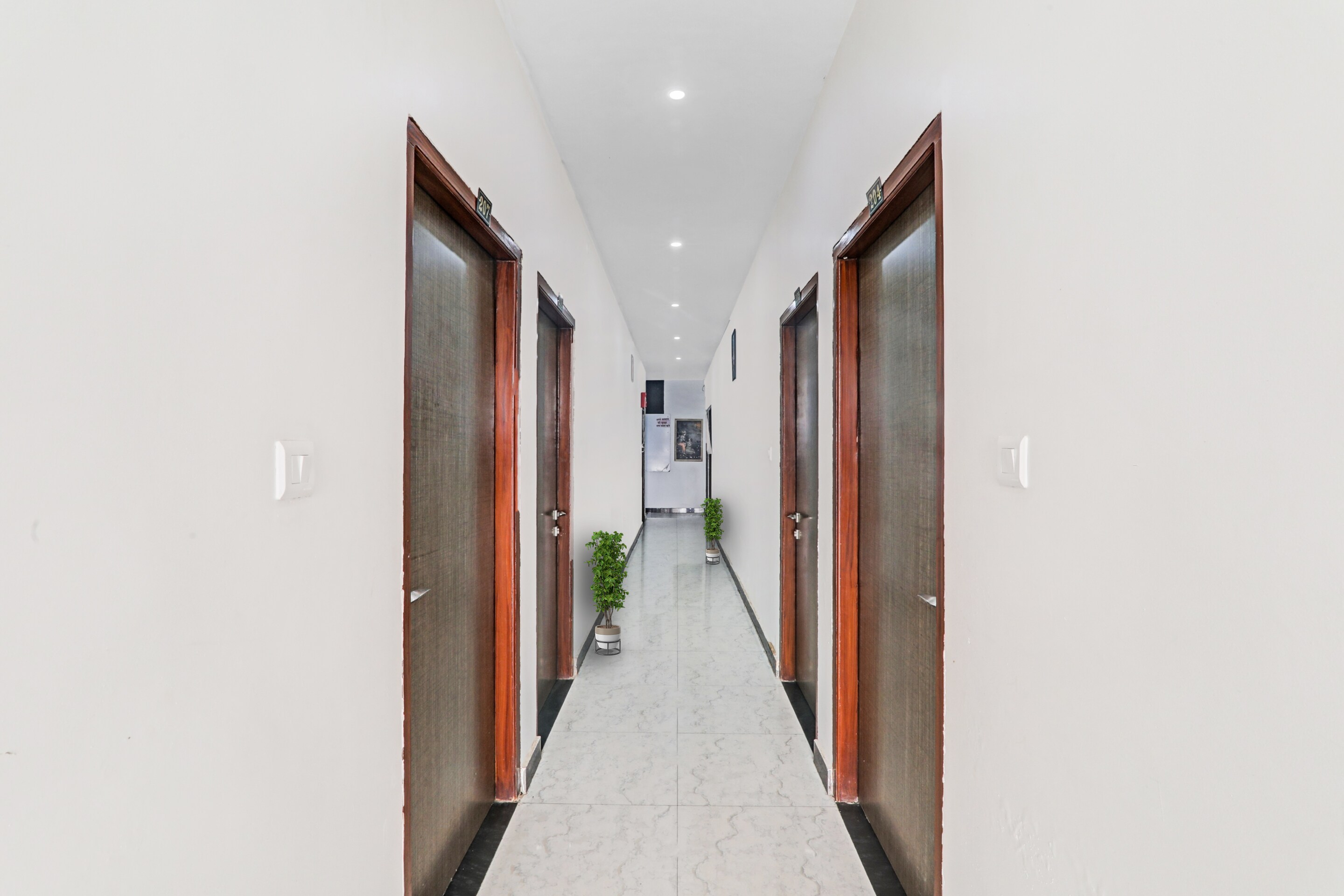 Collection O 80597 Hotel Shivashakti Grand, Lucknow 2