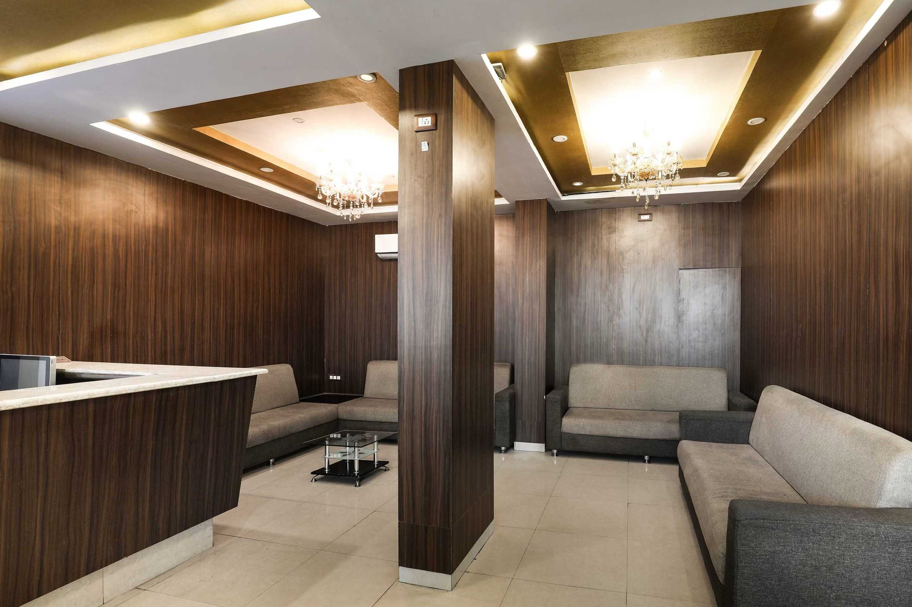 Flagship Grand Sandarshini Inn Near MGBS Bus station, Hyderabad 3