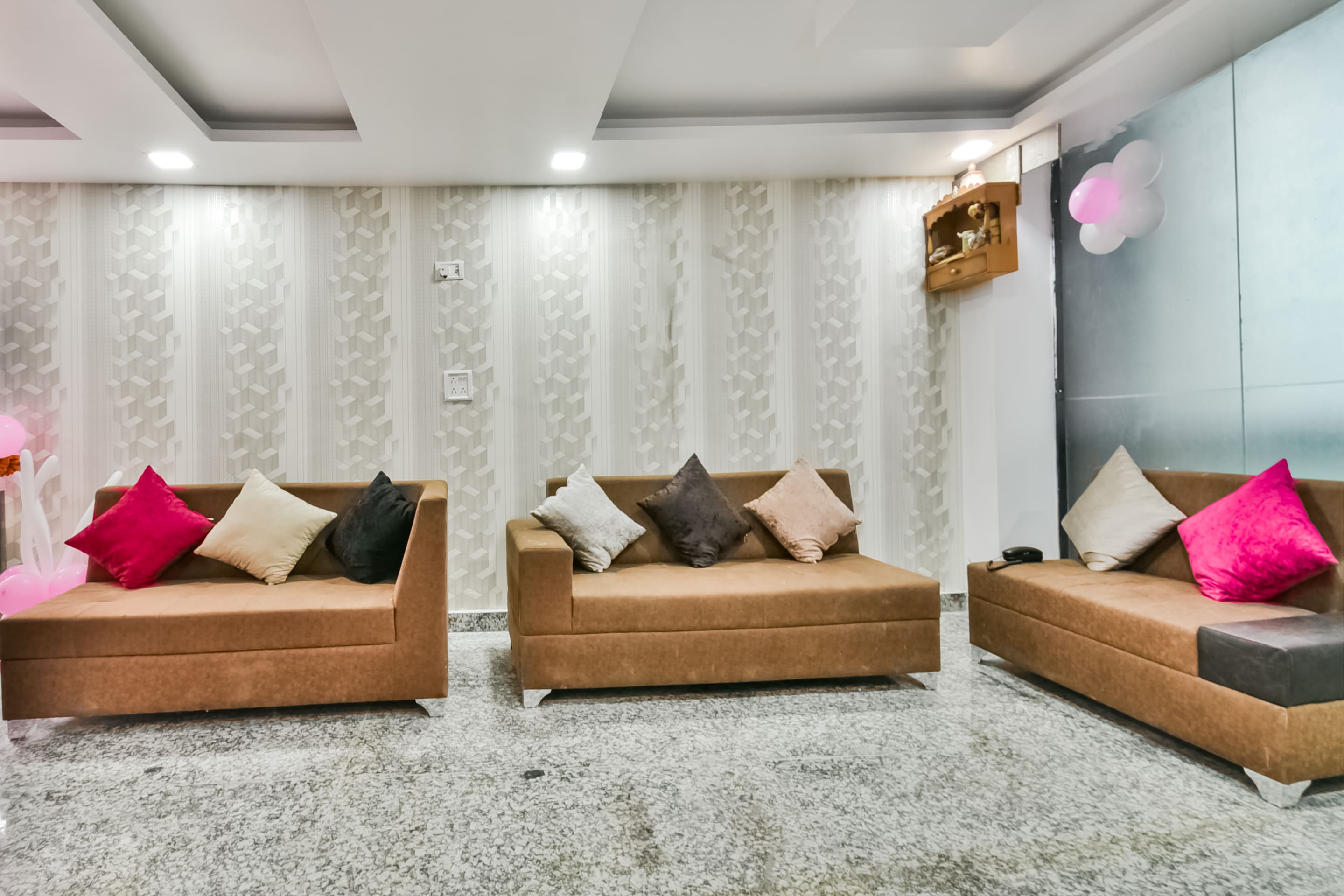 OYO Flagship 62418 Hotel Royal Palace, Patna 4