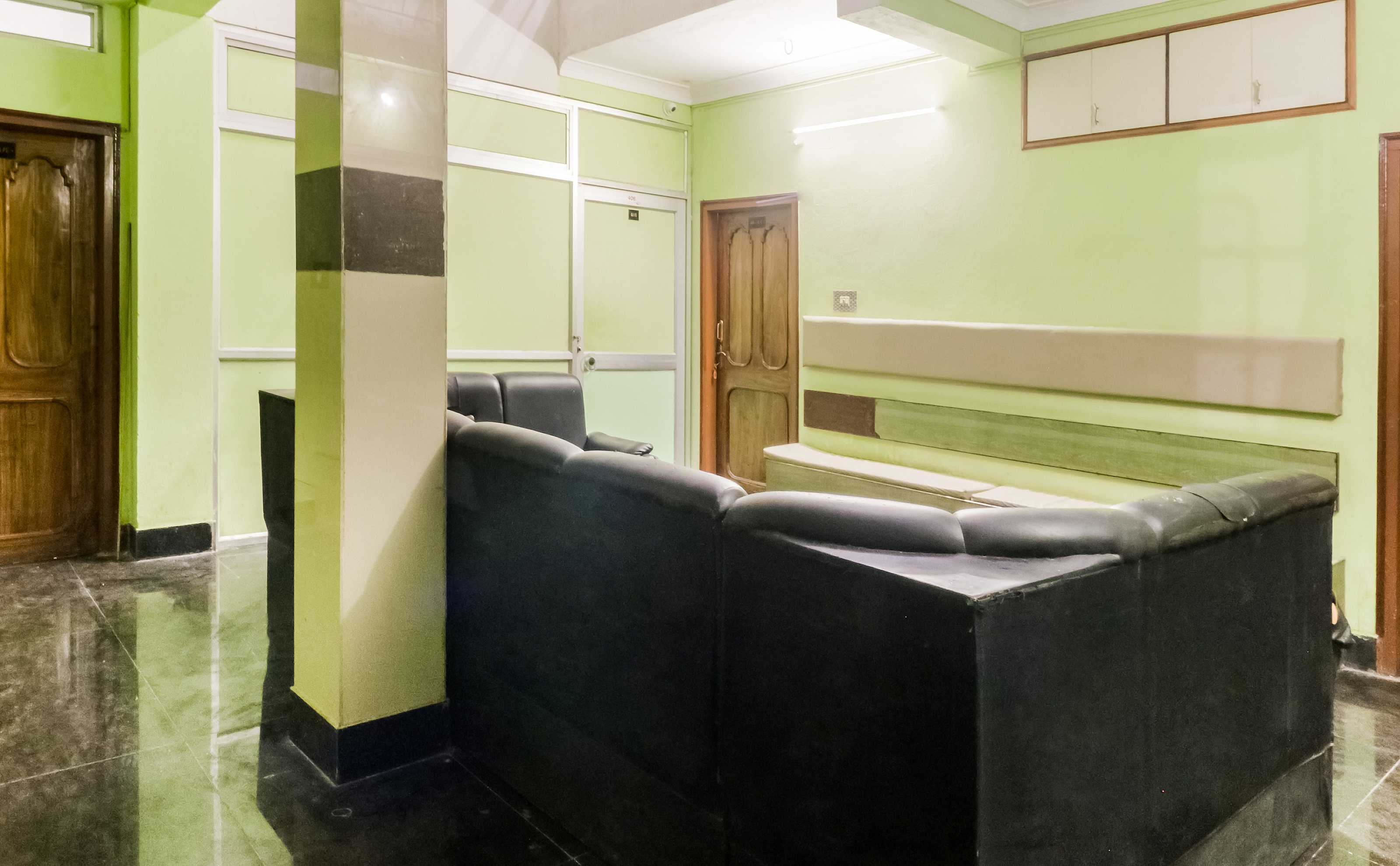 OYO Flagship 49159 Hotel Digantika, Puri 3