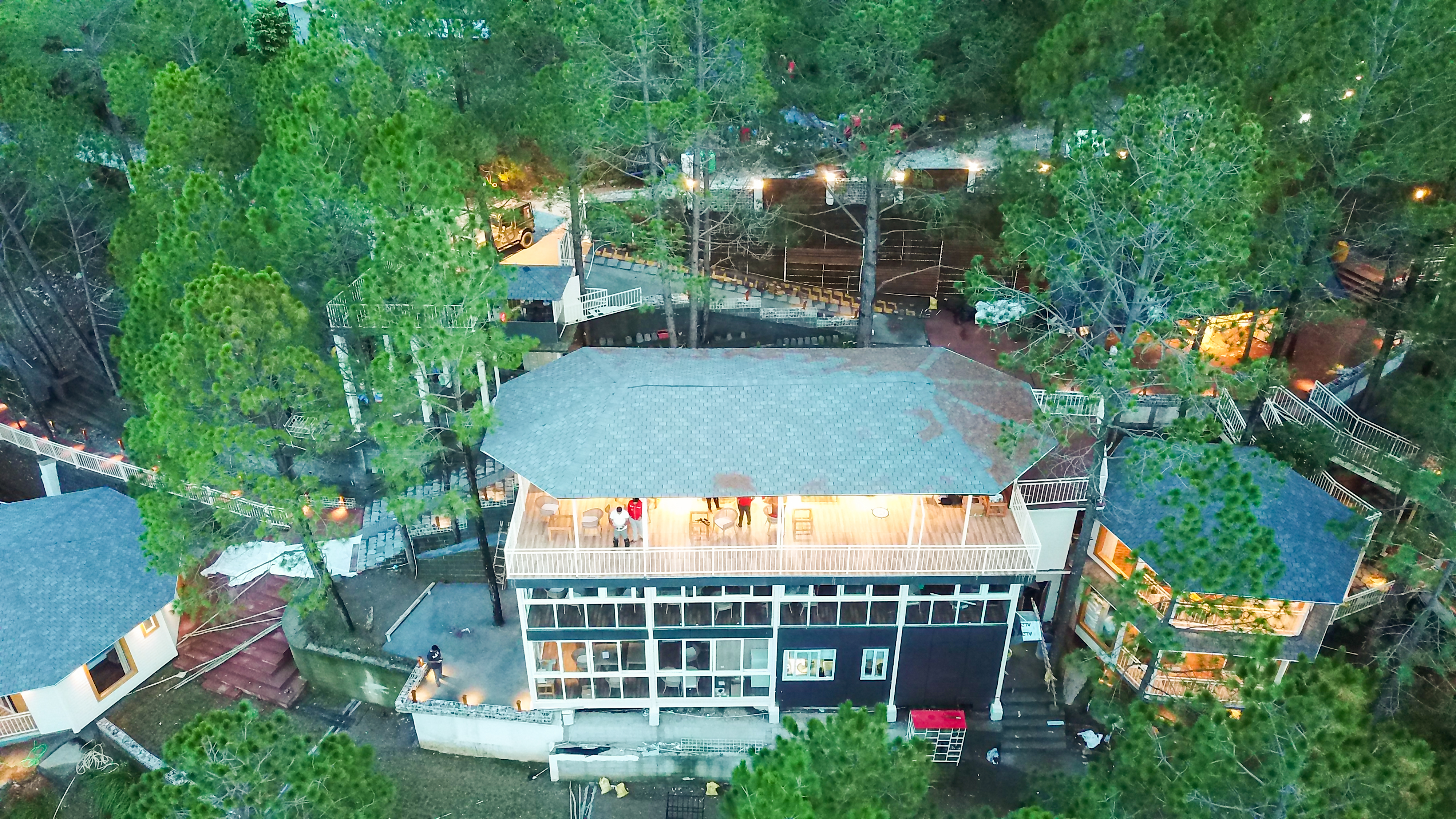 The Woods Retreat, Lansdowne 5