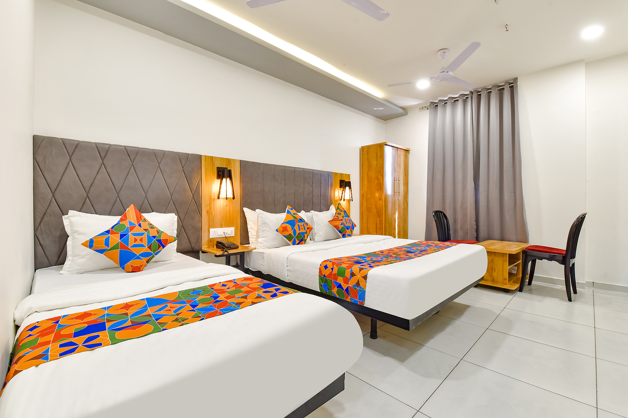 FabHotel Royal City, Vadodara 3