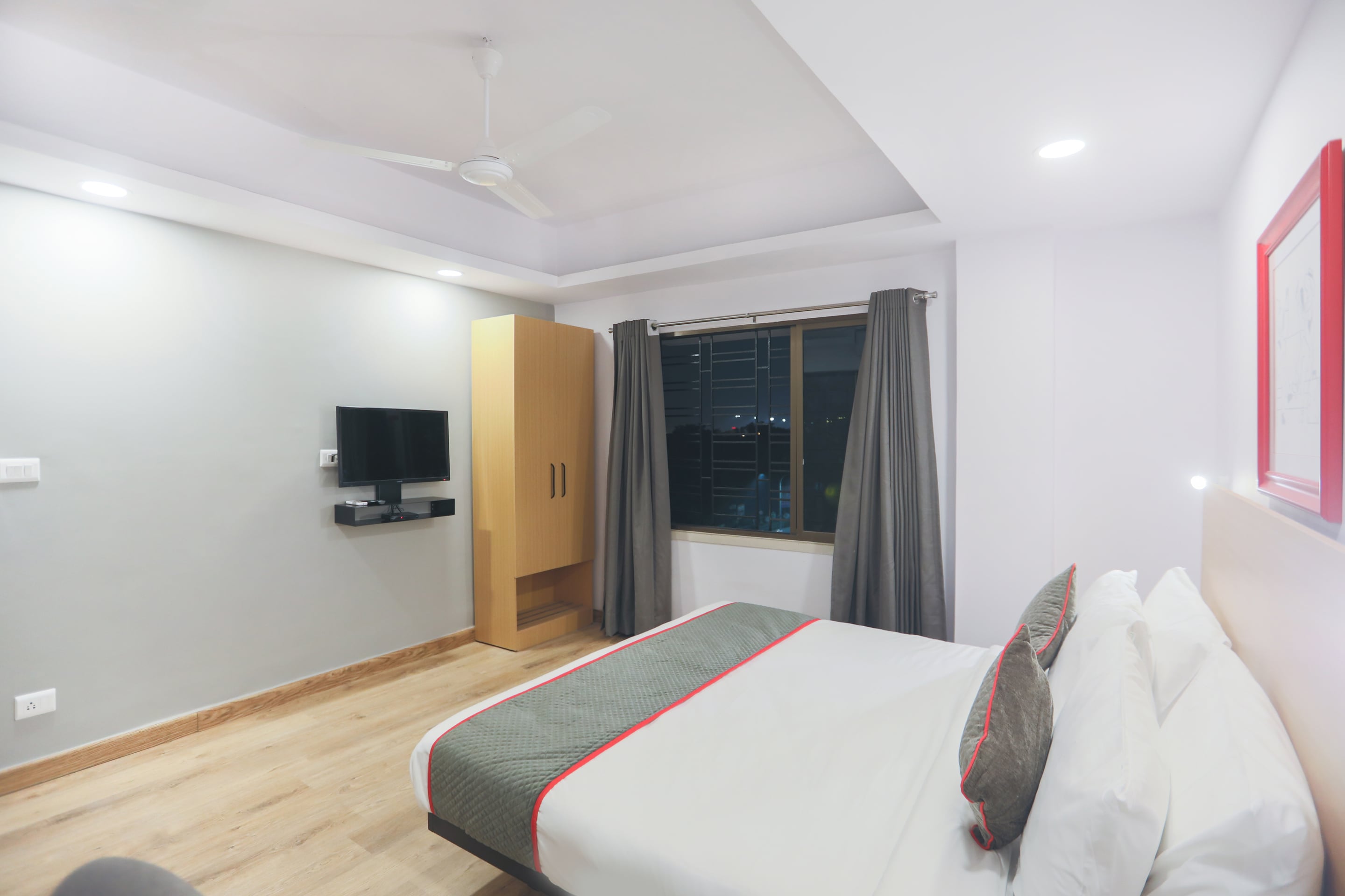 OYO Townhouse 152 Hotel Suncitel Airport, Kolkata 2