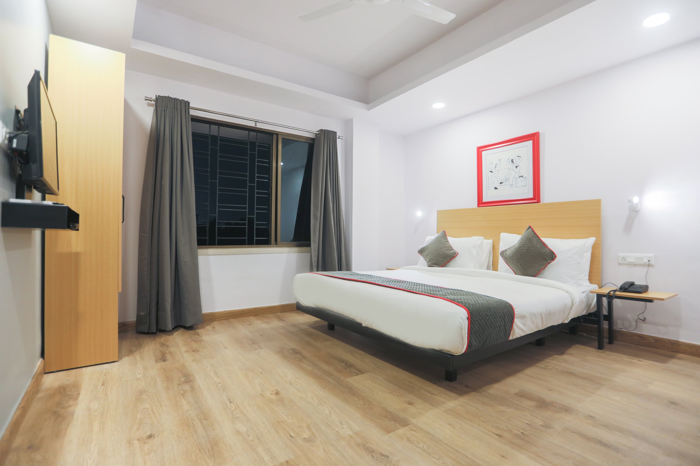 OYO Townhouse 152 Hotel Suncitel Airport, Kolkata 4