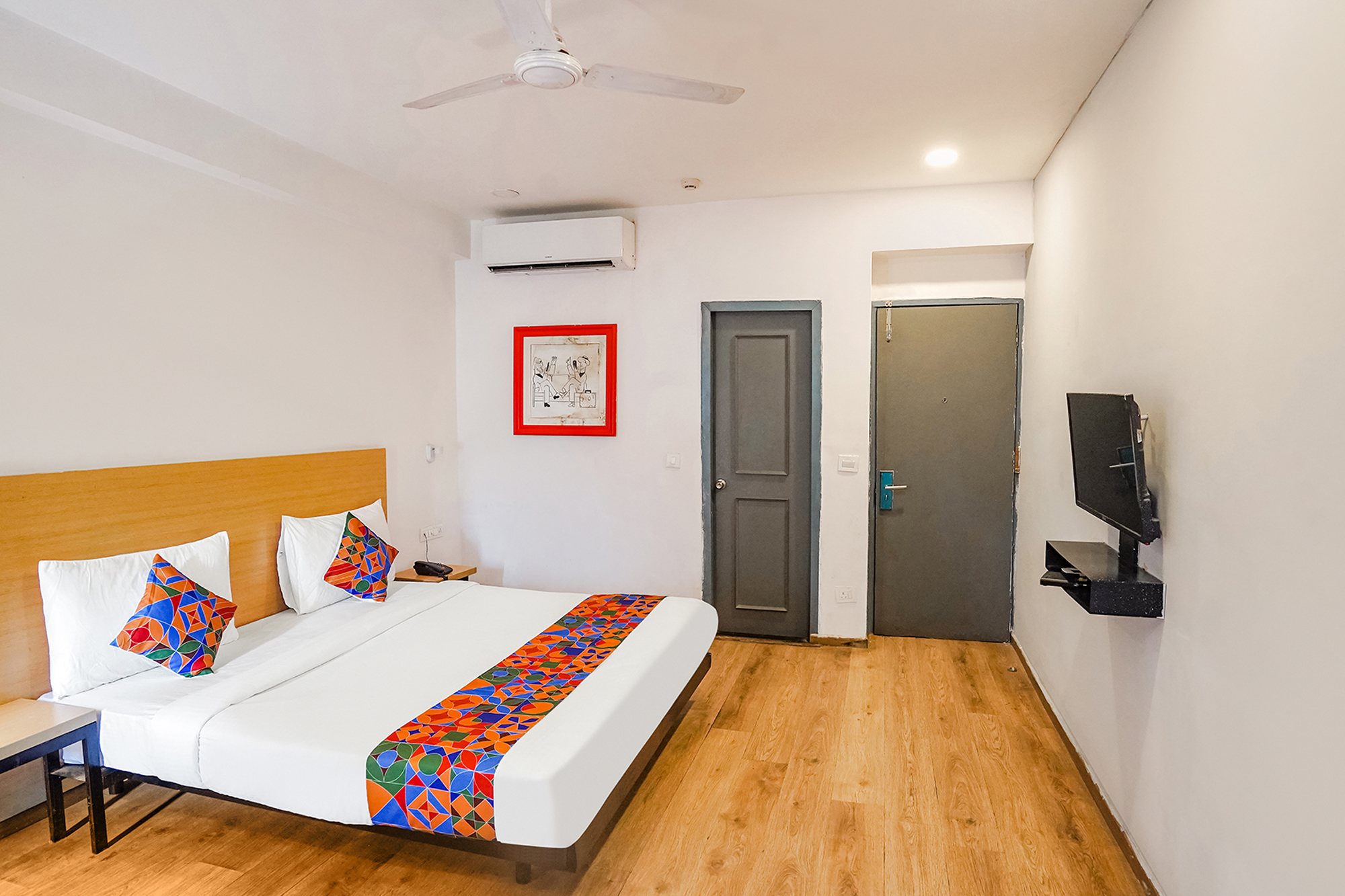 FabHotel Santosh Palace, Allahabad 4