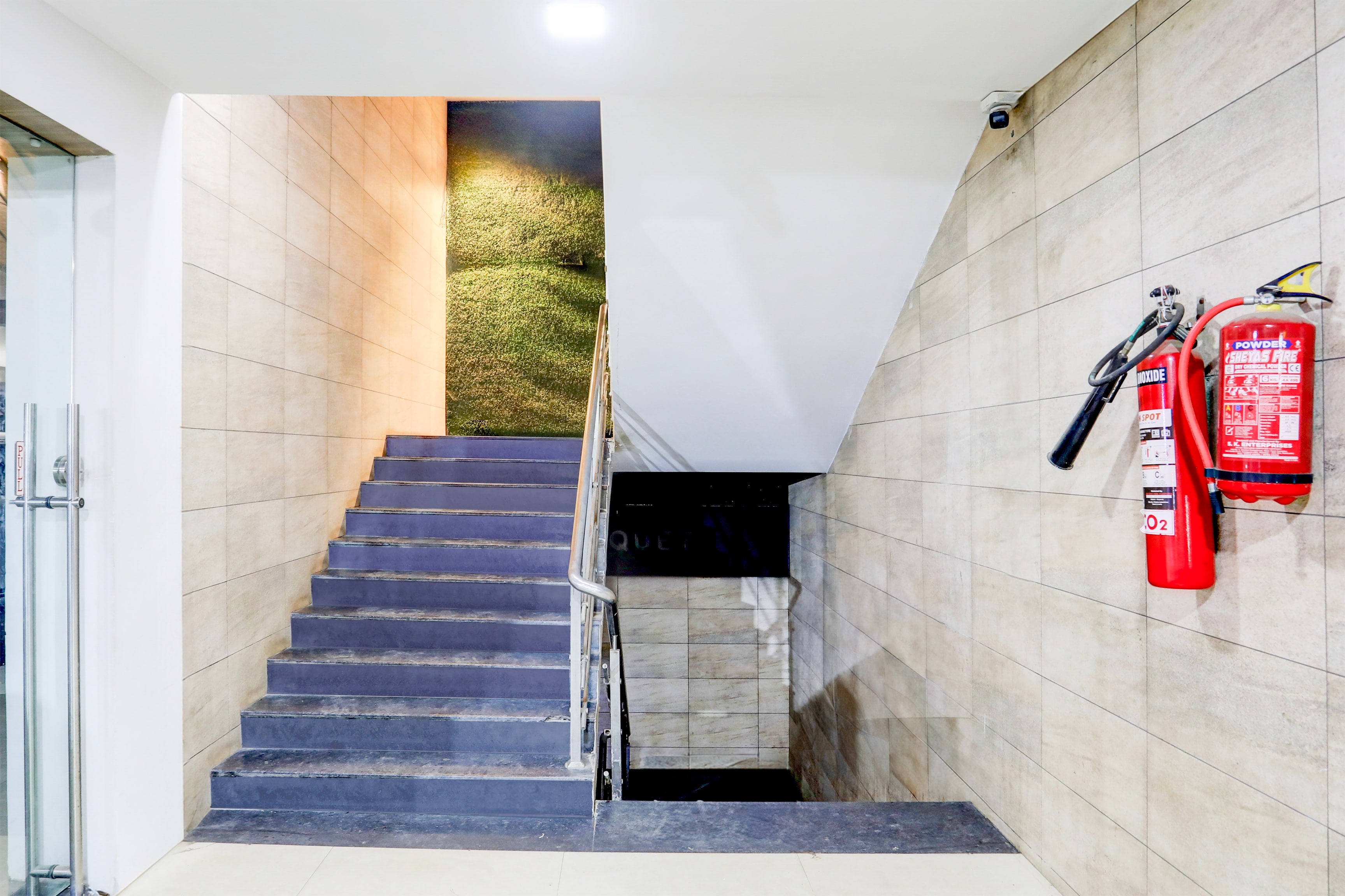 Super Townhouse Prahladnagar