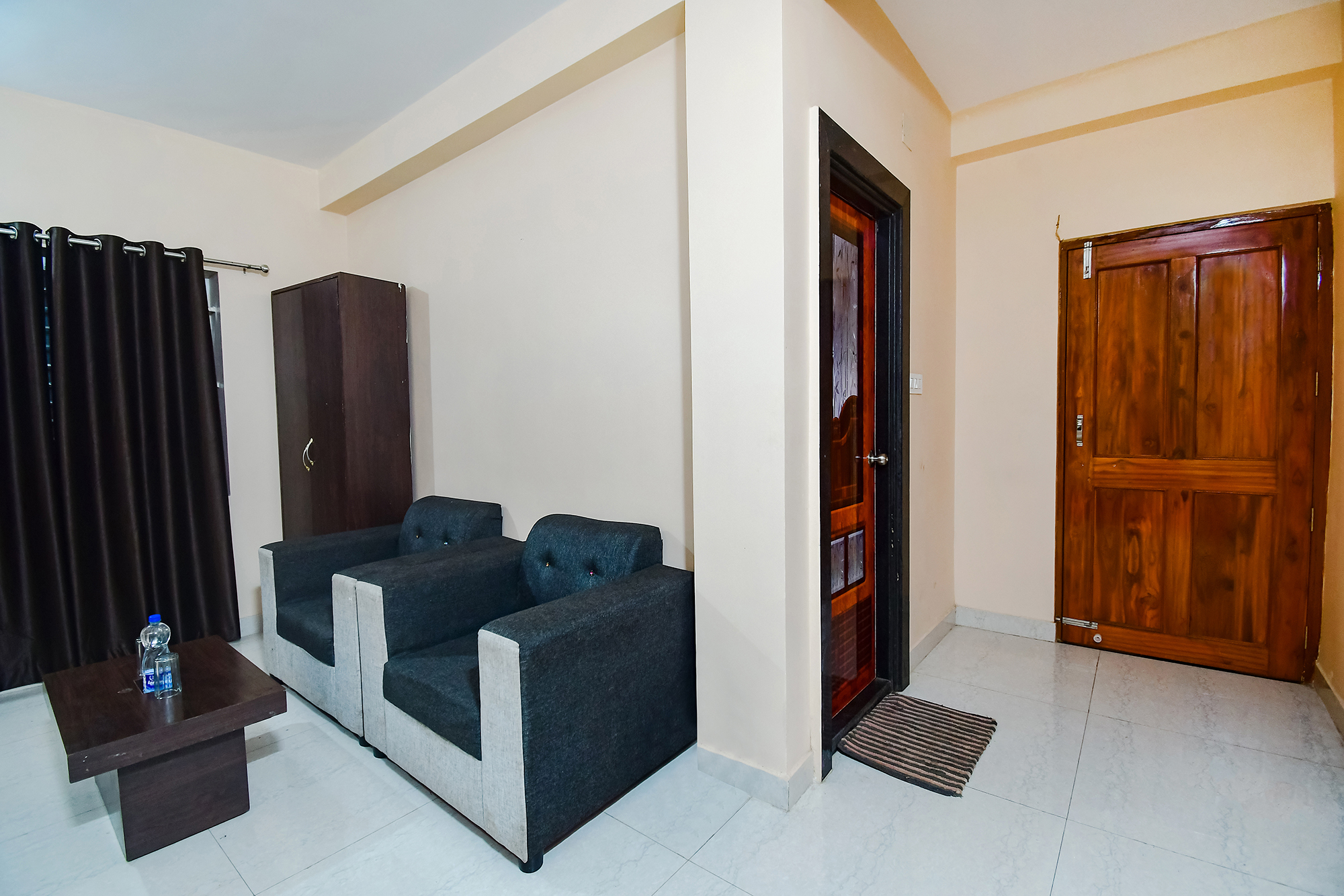 FabHotel Shree Residency, Shirdi 4