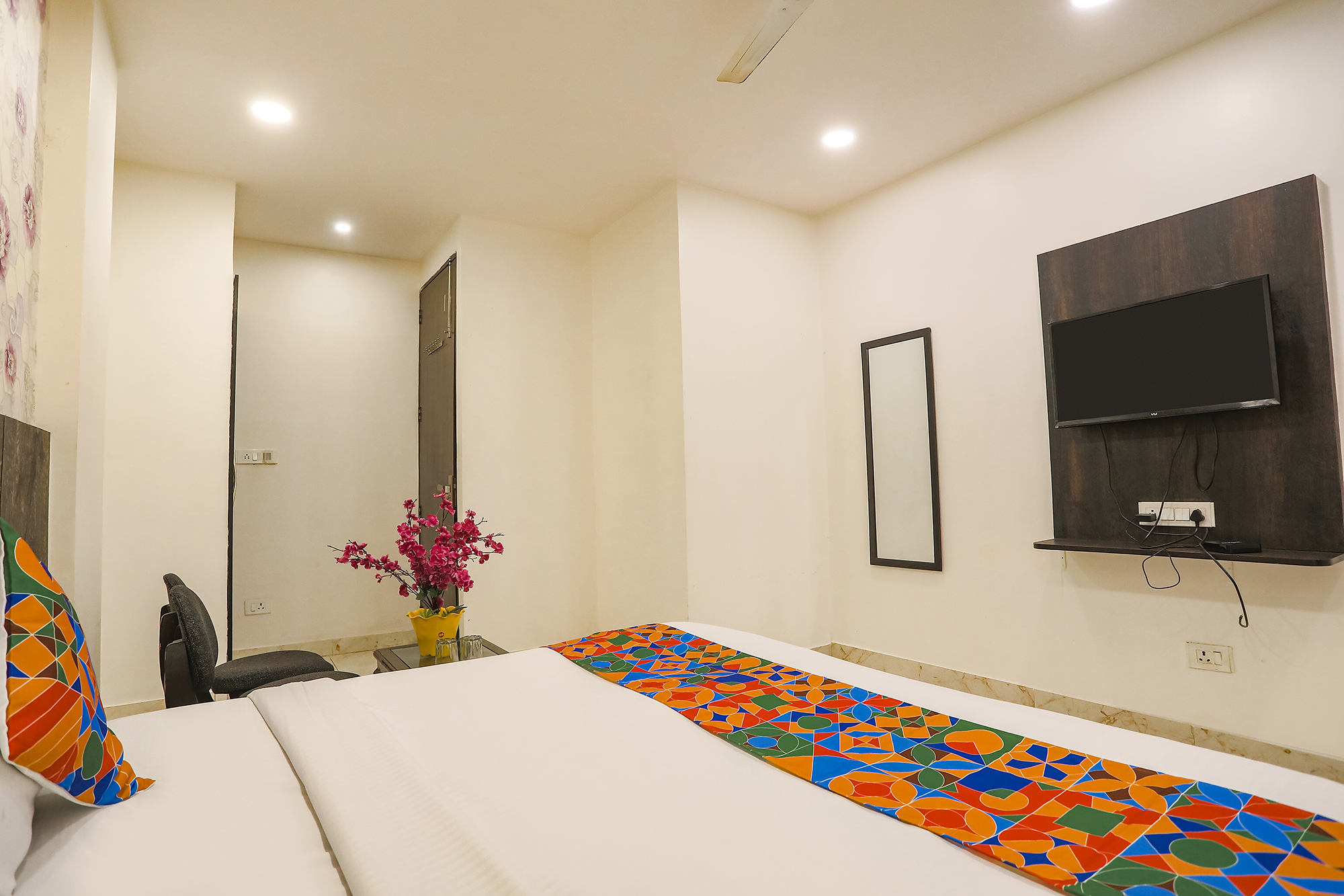 FabHotel Royal Galaxy I, New Delhi 2
