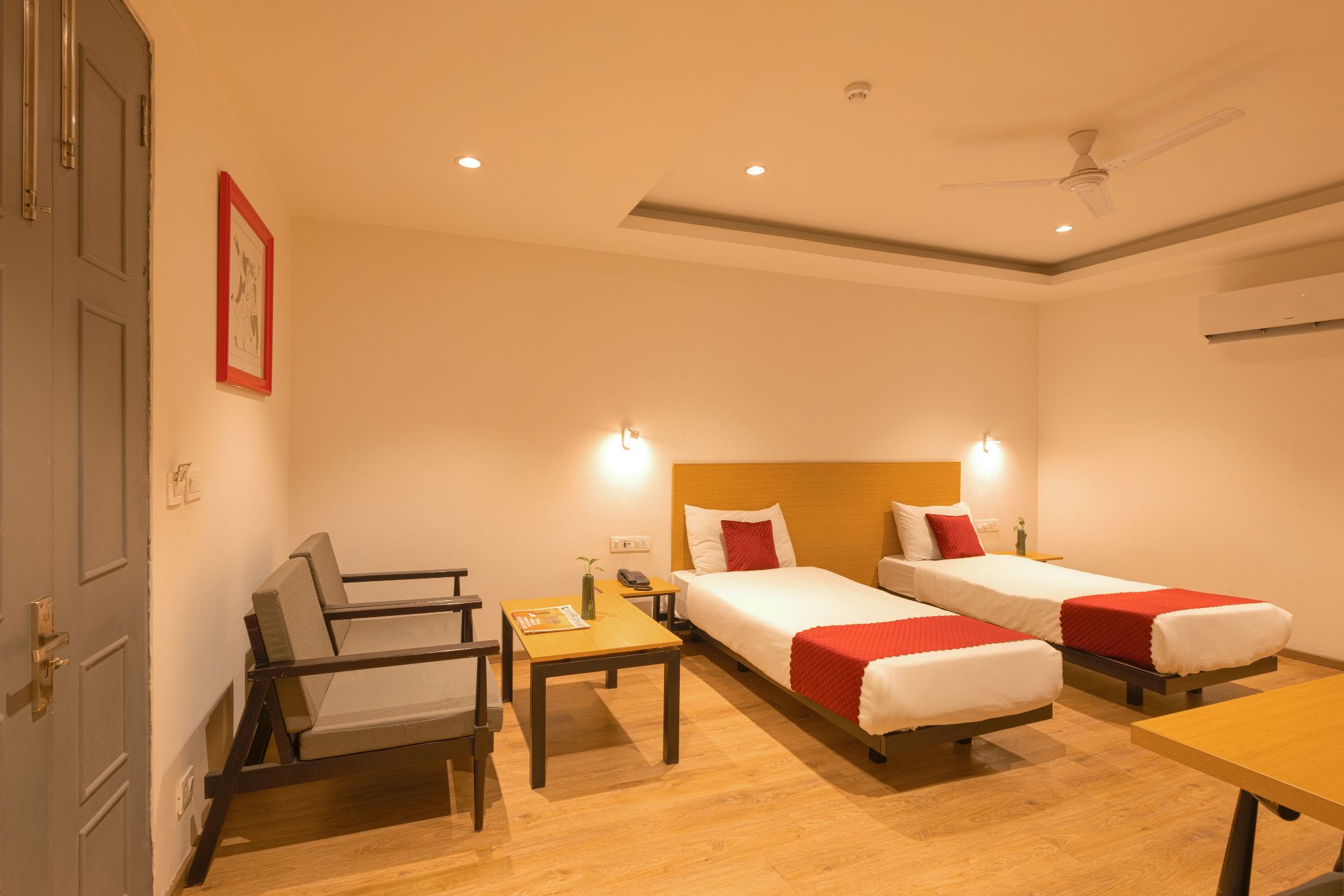 Hotel Grand Tashree, New Delhi 3