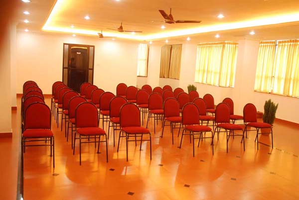 Hotel Lakeshore Inn, Thekkady 2