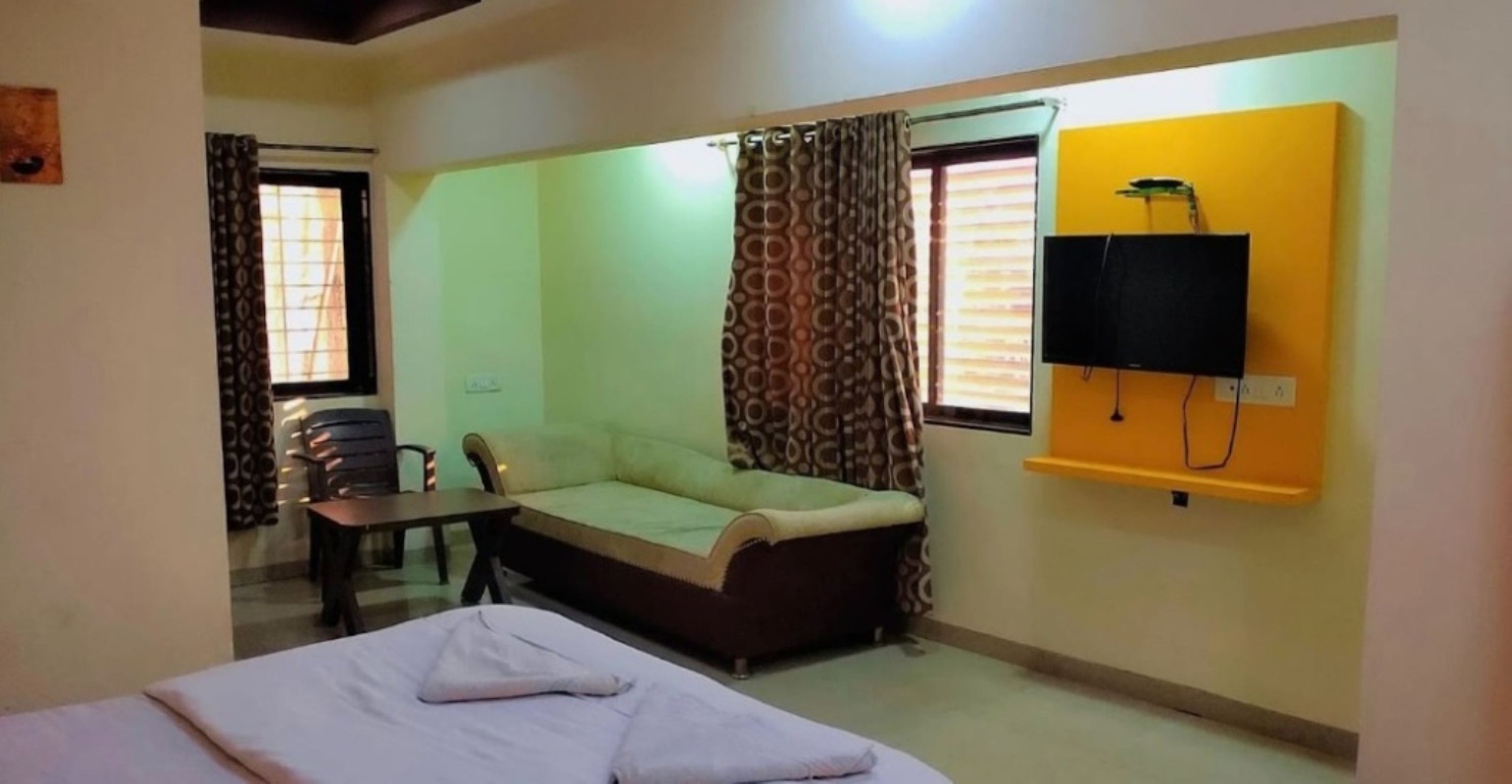 i-ROOMZ Hotel Shree Krishna Palace, Mangalore 3
