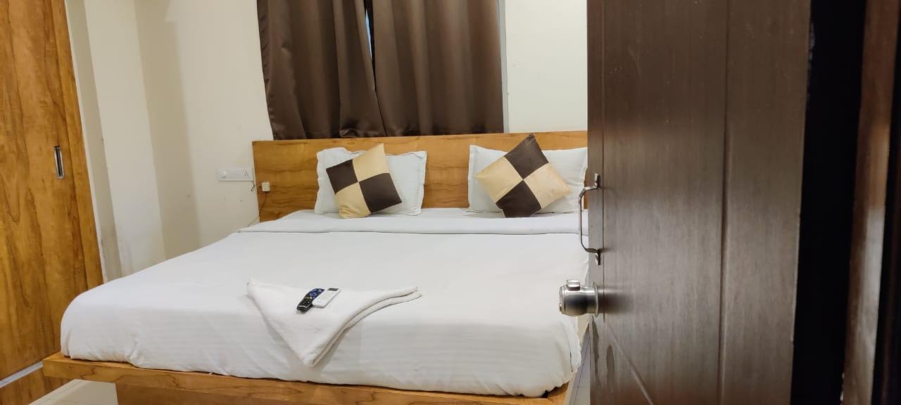 iROOMZ P Homes, Hyderabad 4