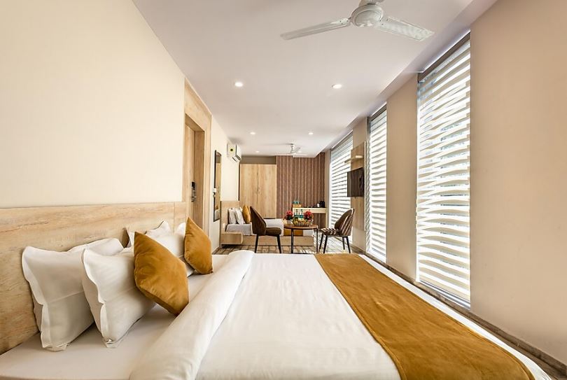 Hotel Limewood Residency, Dehradun 3