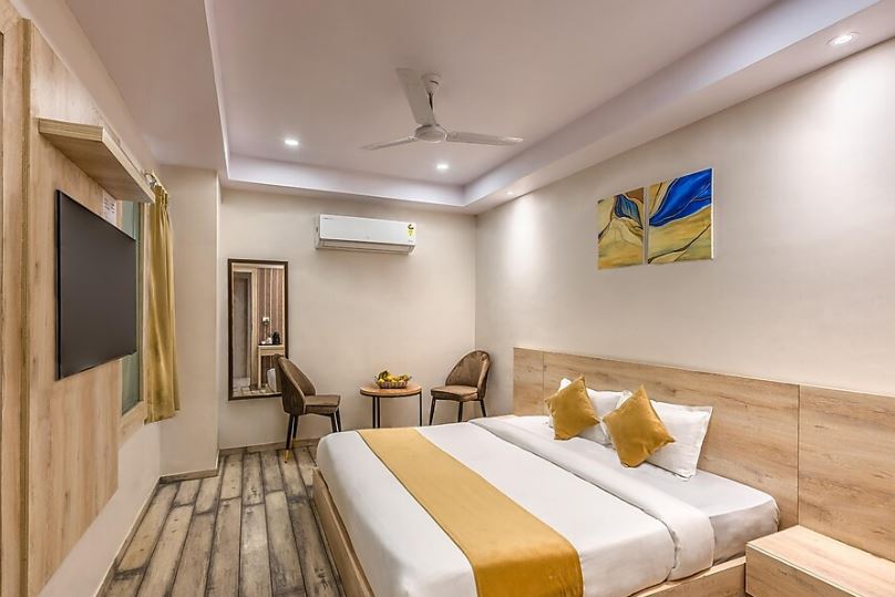 Hotel Limewood Residency, Dehradun 4