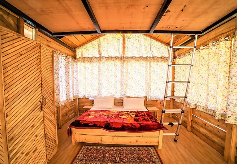 Chirpingi Birdz Resorts, Nainital 3