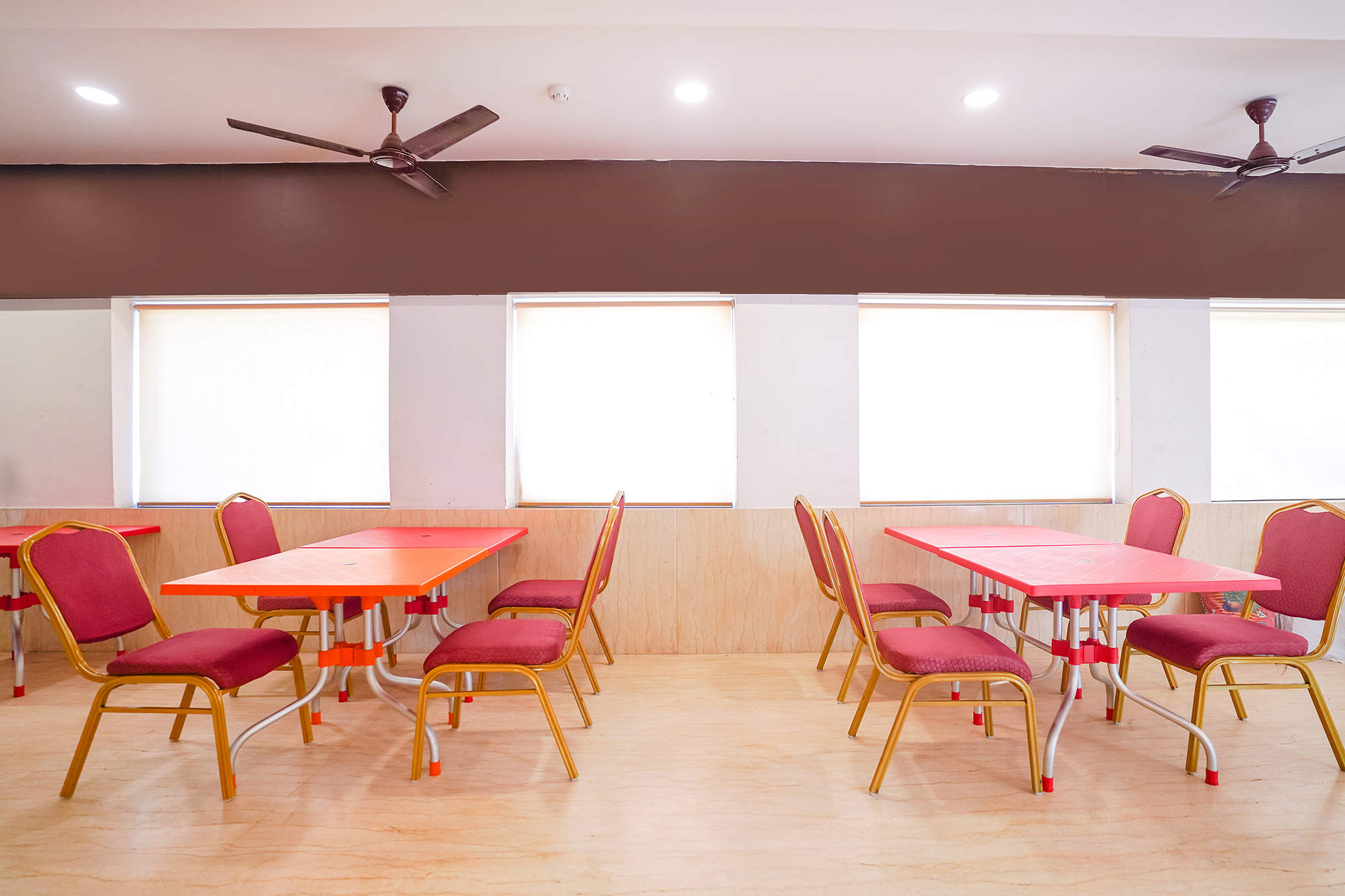 FabHotel Majestic Inn, Chennai 2