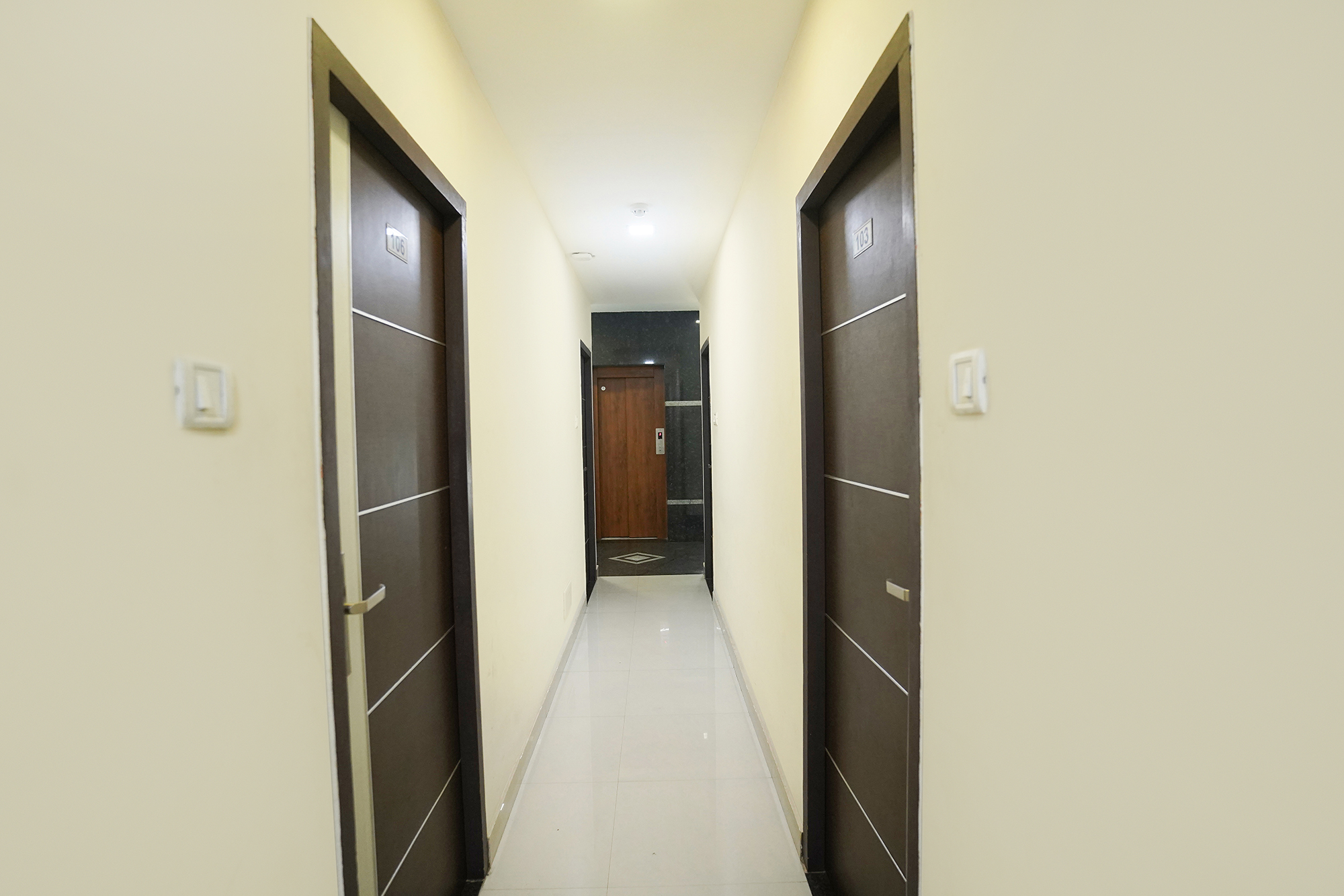 FabHotel Majestic Inn, Chennai 4