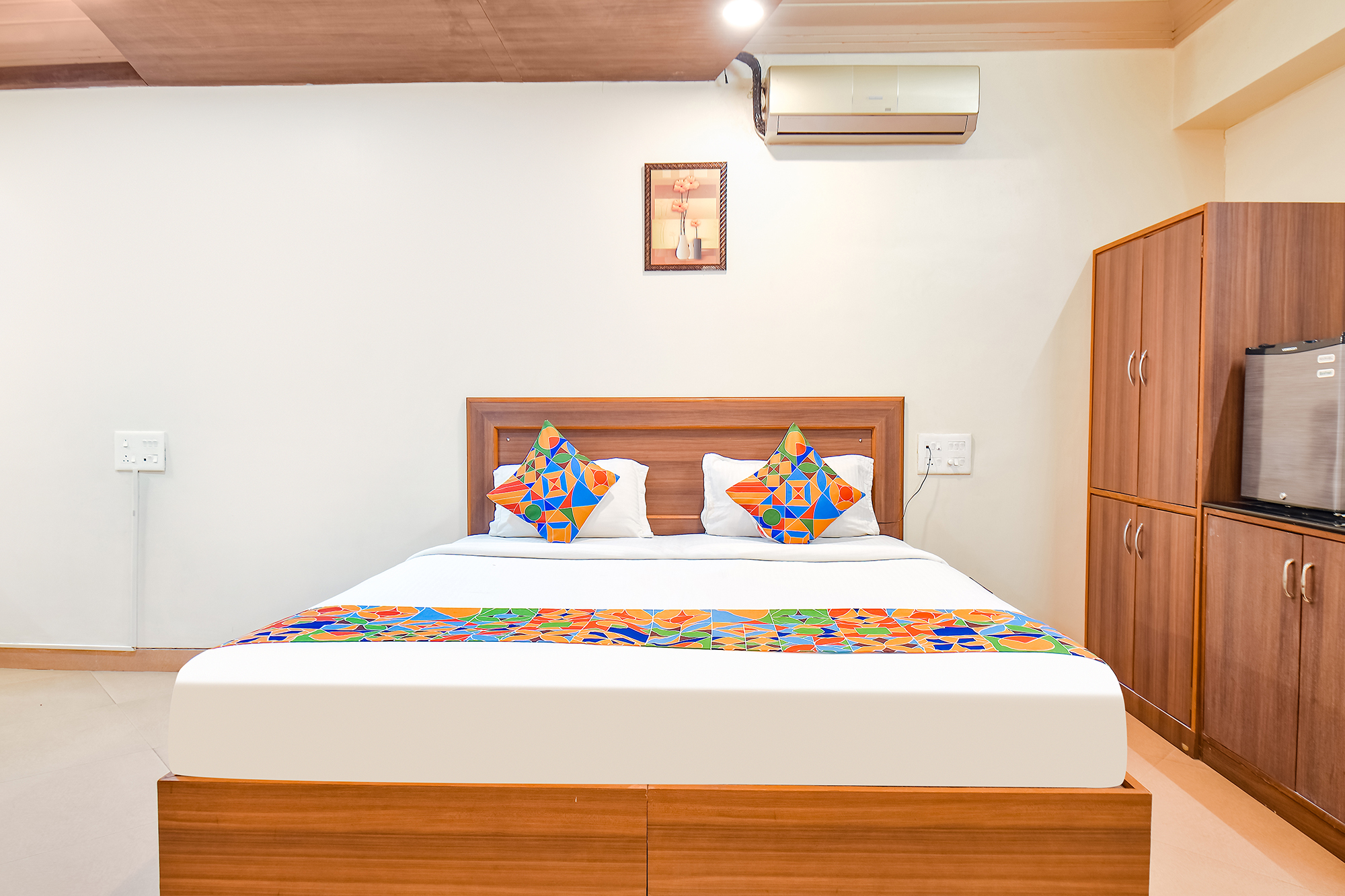 FabHotel Shreeyash Residency, Pune 3
