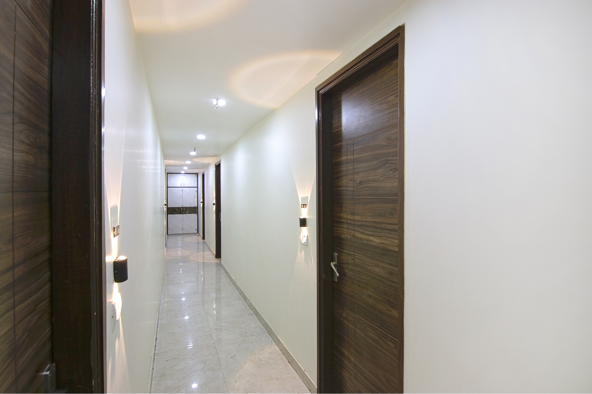 FabExpress Waypoint Inn, New Delhi 4