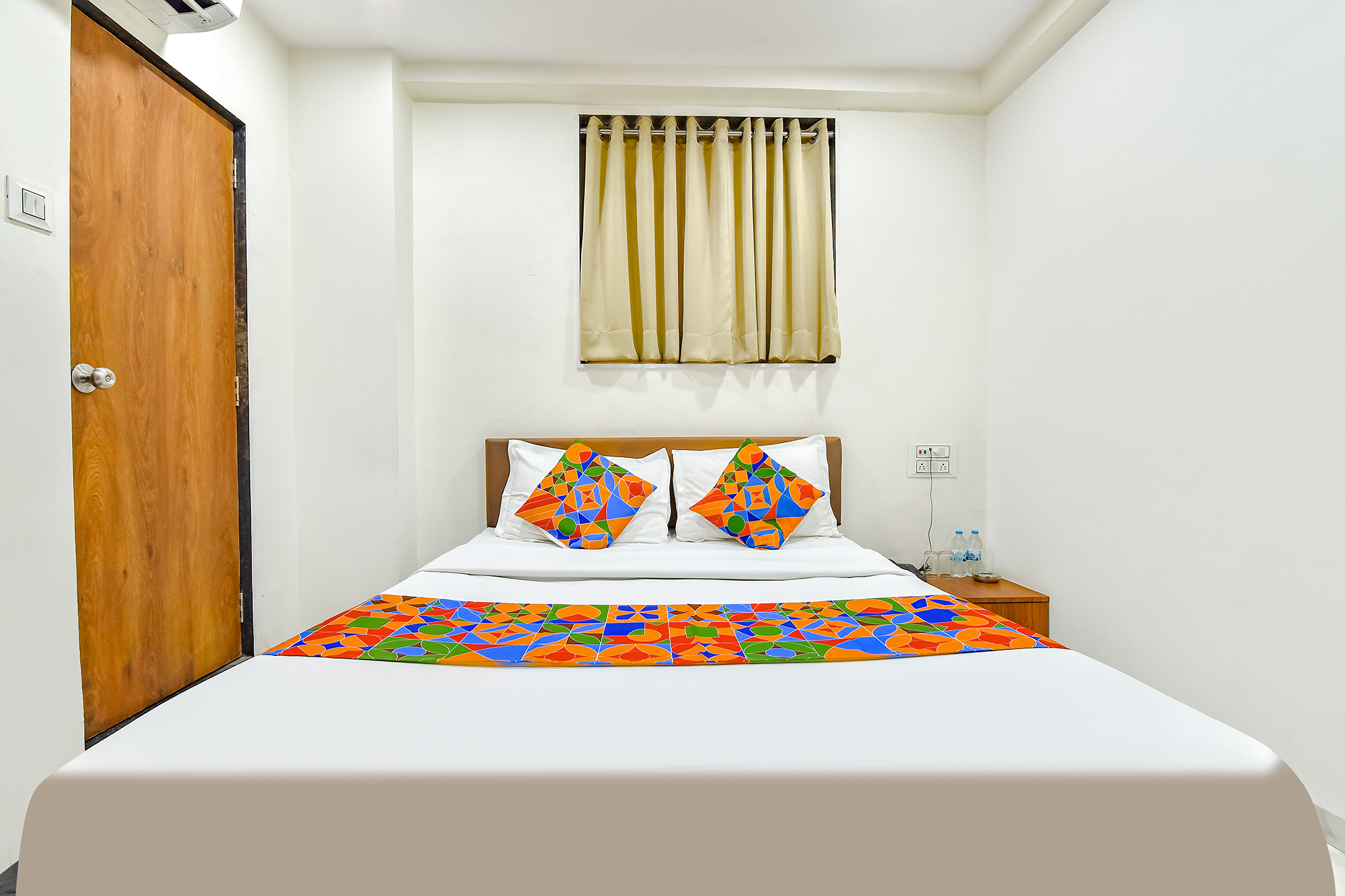 FabHotel Infini Palace, Surat 5