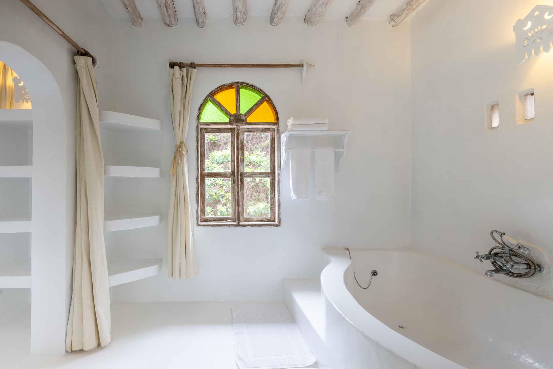 Master Suite 3. - 1
