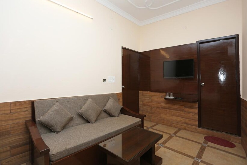 Hotel Kailash Inn, Dehradun 5