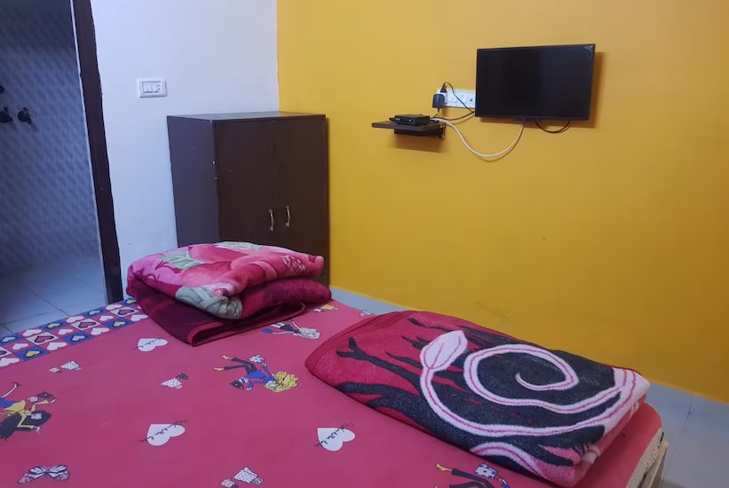 Hotel Maya Atithi Grah by WB Inn, Mathura 5