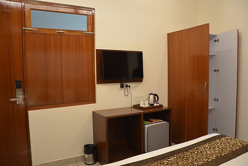 Hotel Roselle Inn, Lucknow 5