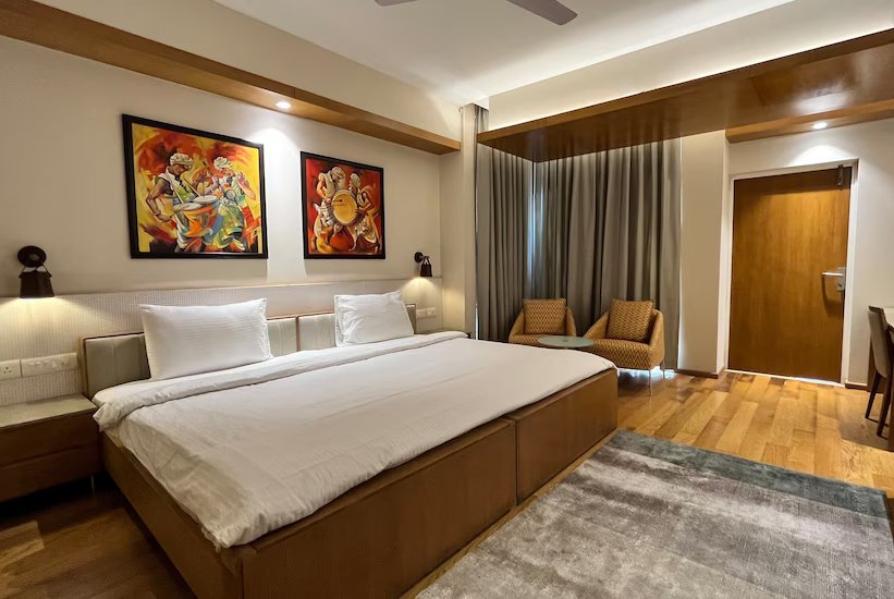 CRS Inn - A Premium Homestay ( near Cyber Hub), Gurgaon 5