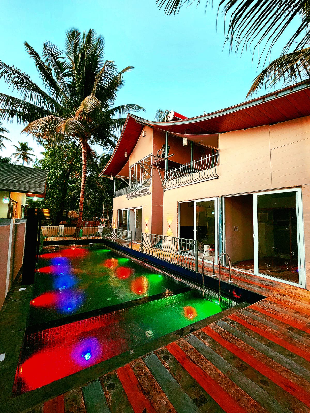 Adrista Divine Cottage