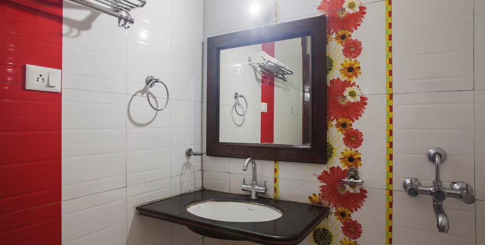 Rhodo Inn, Mussoorie 3