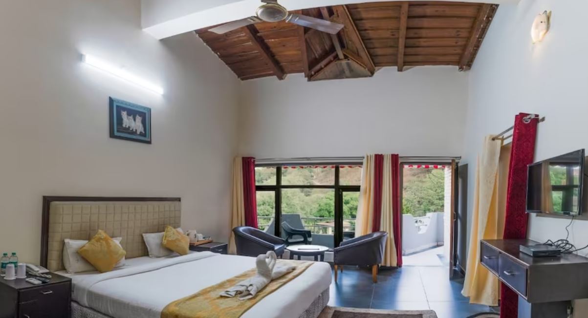 Premium Room with Balcony